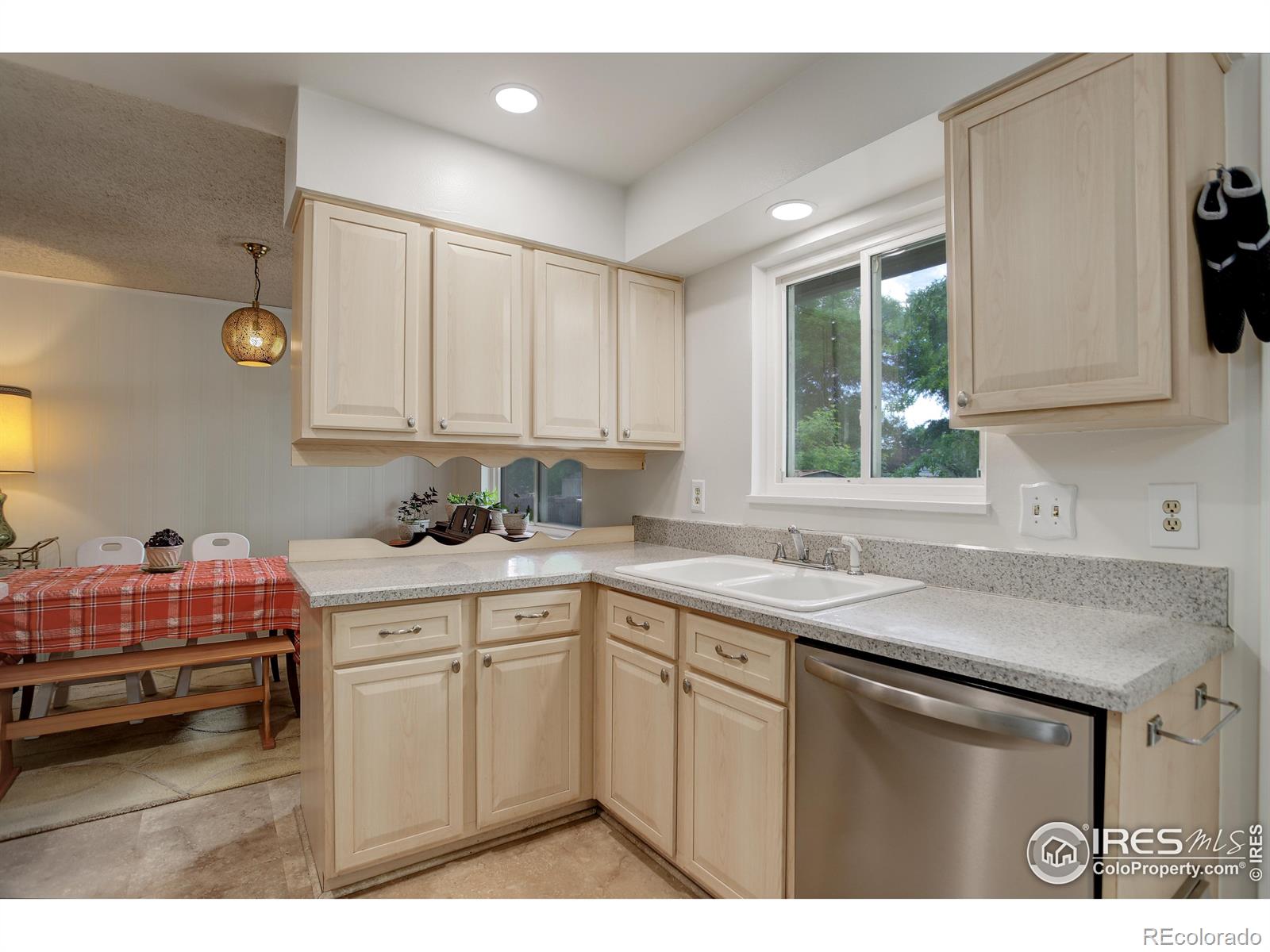 MLS Image #12 for 1410 s terry street,longmont, Colorado