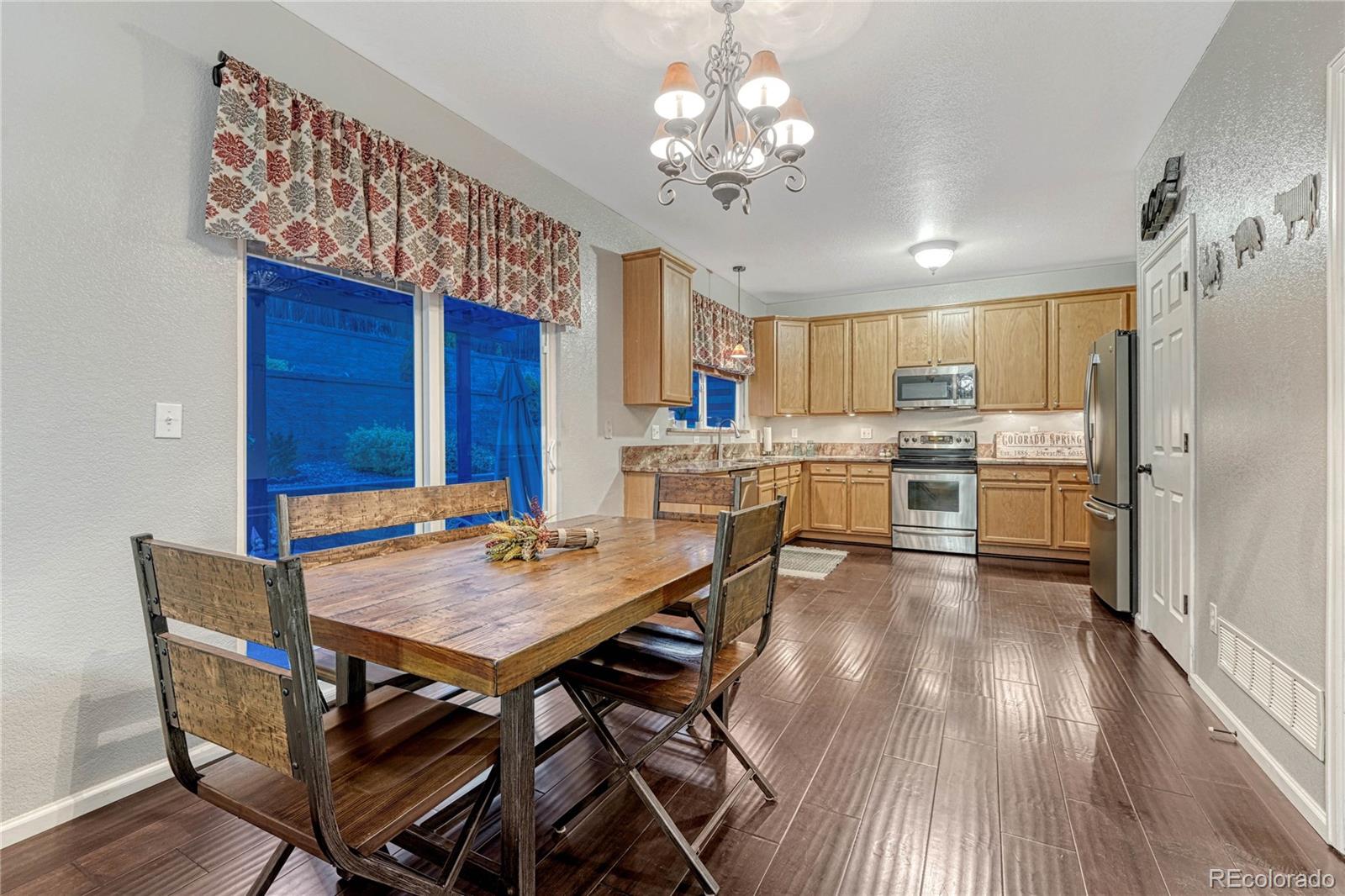 MLS Image #10 for 7862  black walnut drive,colorado springs, Colorado