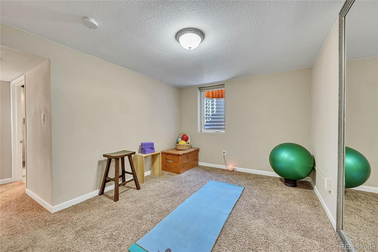 MLS Image #20 for 645 s dale court,denver, Colorado