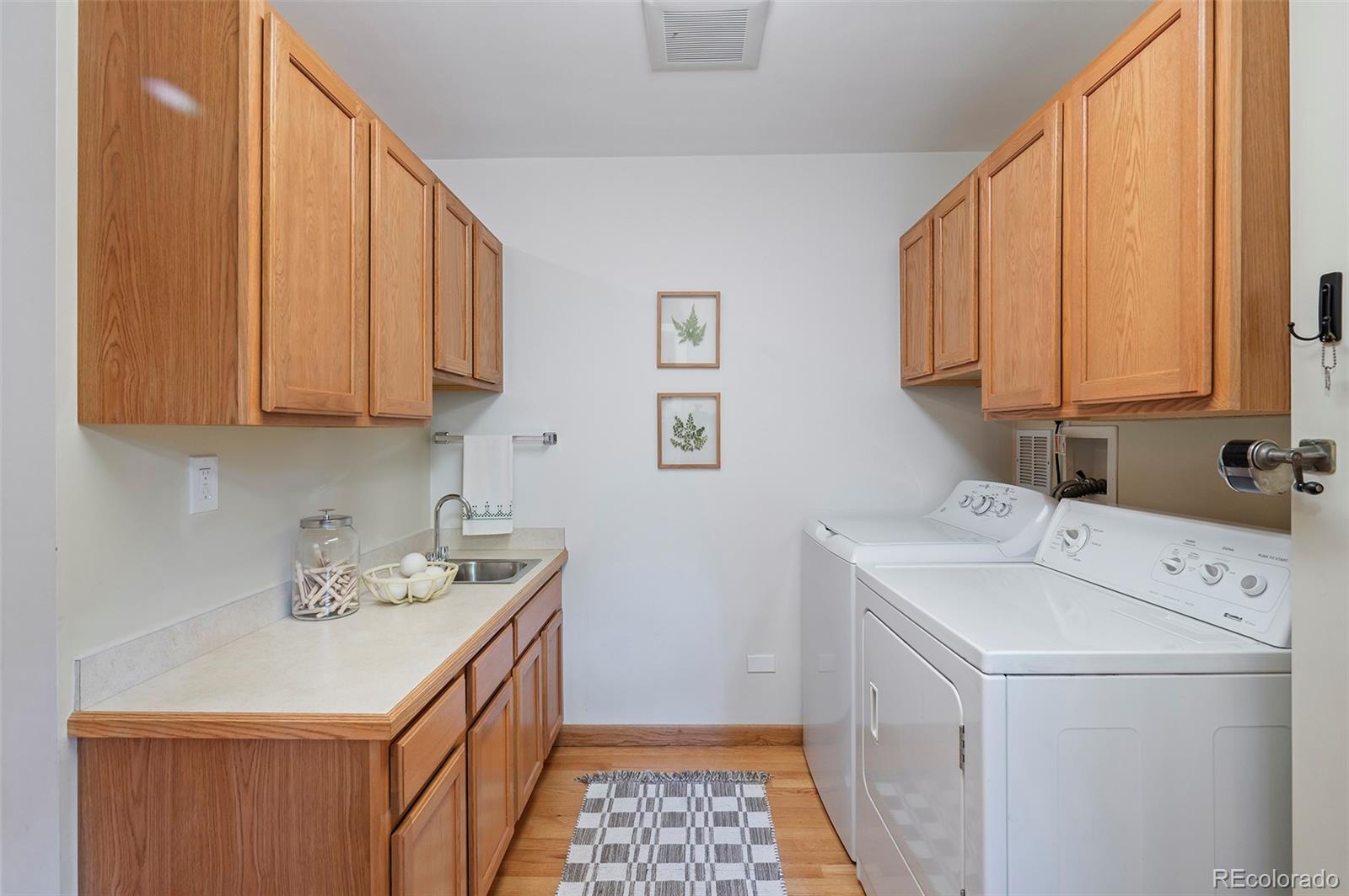 MLS Image #22 for 2990 s monroe street,denver, Colorado