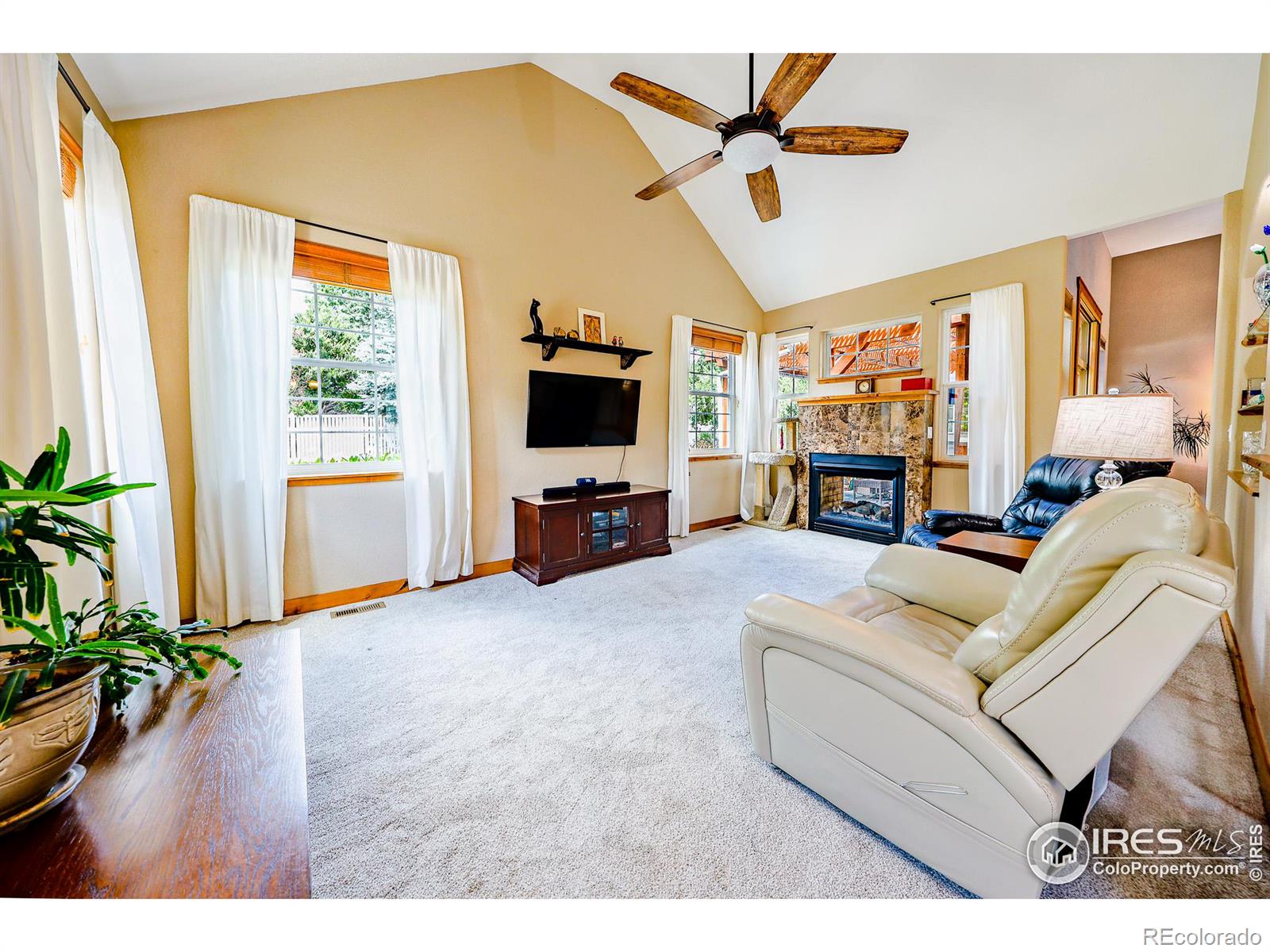 MLS Image #10 for 10205  foxfire street,firestone, Colorado