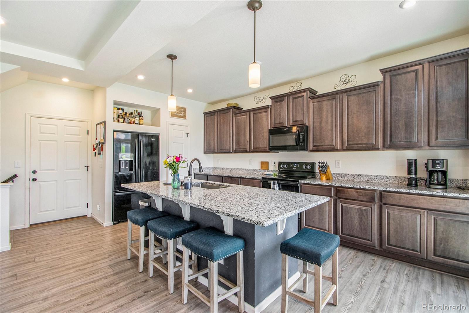 MLS Image #9 for 145 s newcastle way,aurora, Colorado