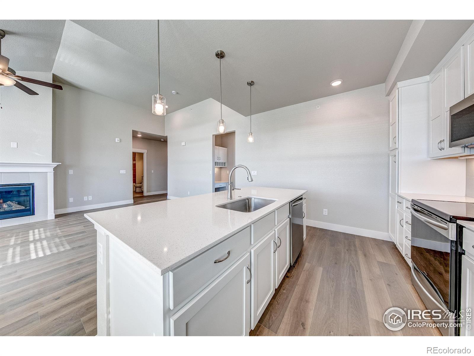 MLS Image #2 for 285  high point drive,longmont, Colorado