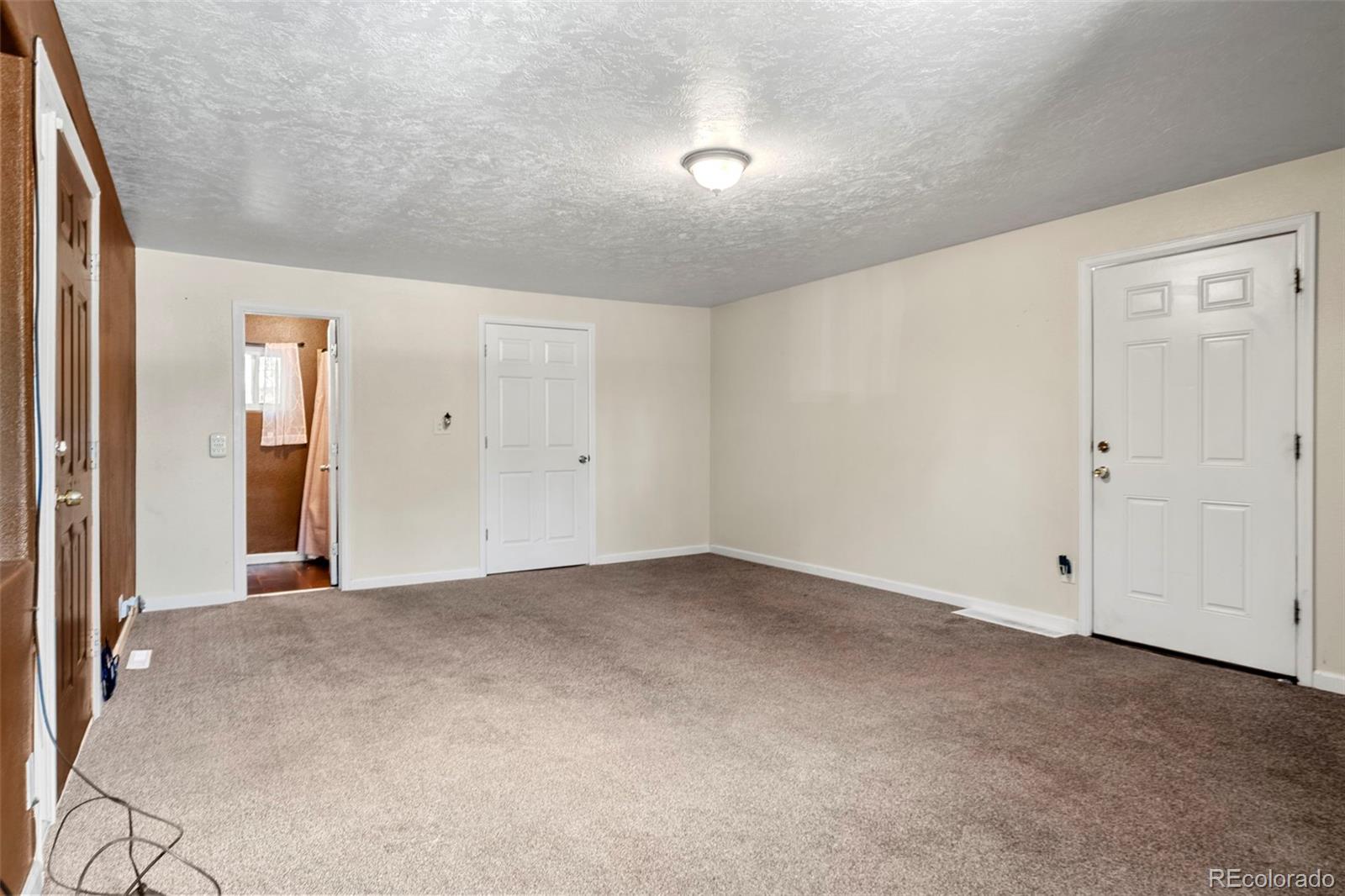 MLS Image #6 for 10500 e 8th avenue,aurora, Colorado