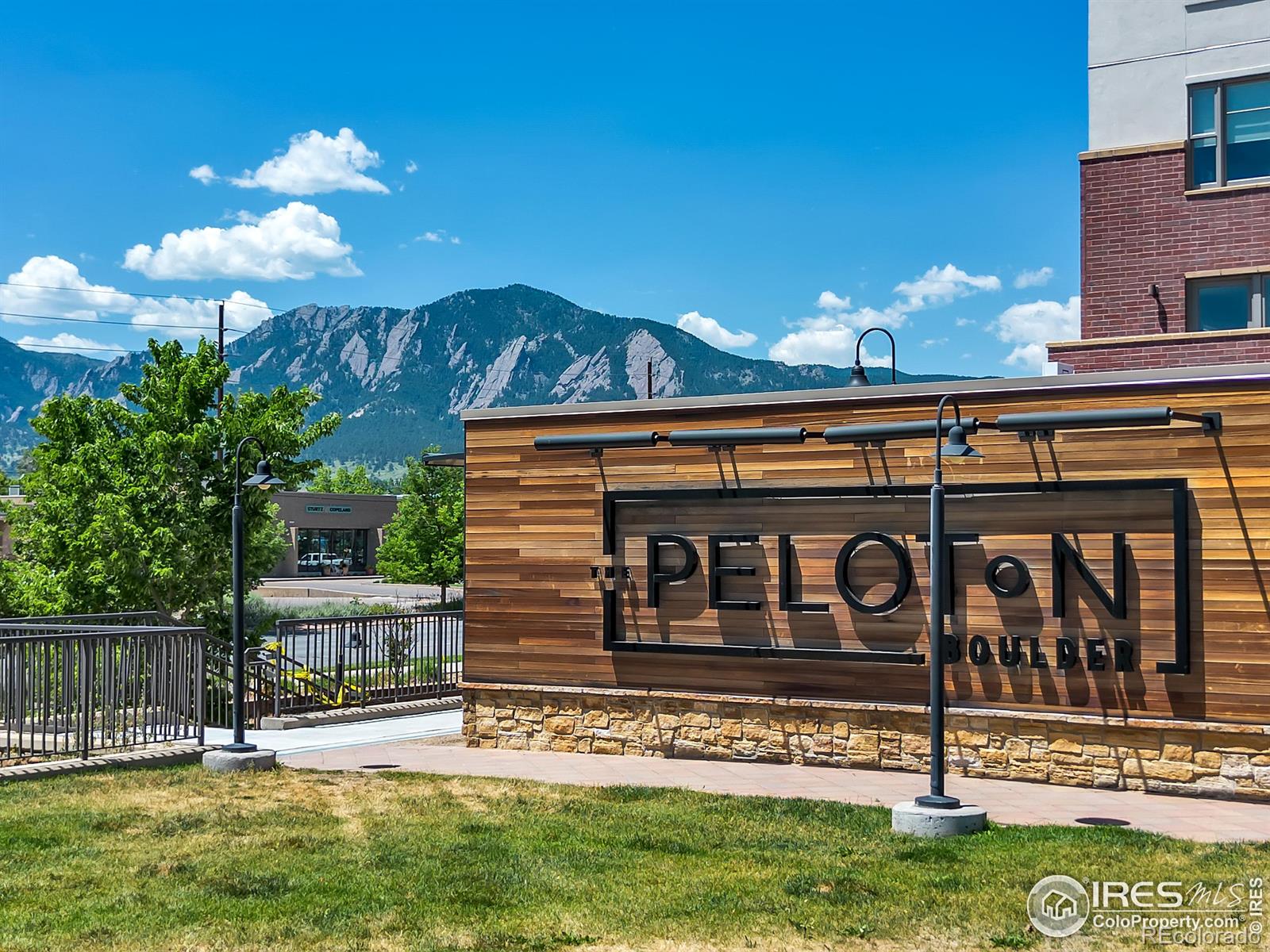 MLS Image #22 for 3601  arapahoe avenue,boulder, Colorado