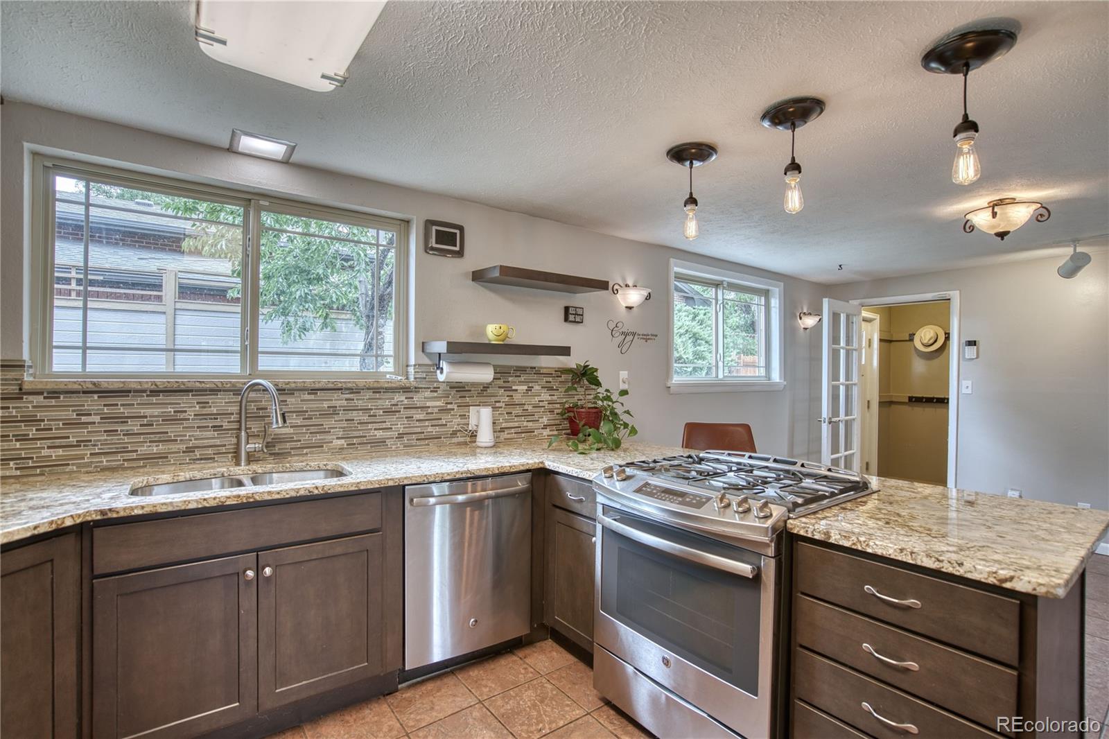 MLS Image #10 for 1200  tulip street,longmont, Colorado