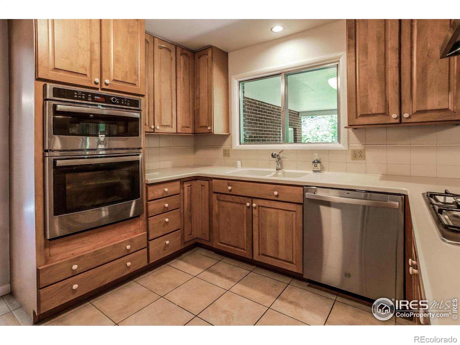 MLS Image #14 for 1749  concord drive,fort collins, Colorado