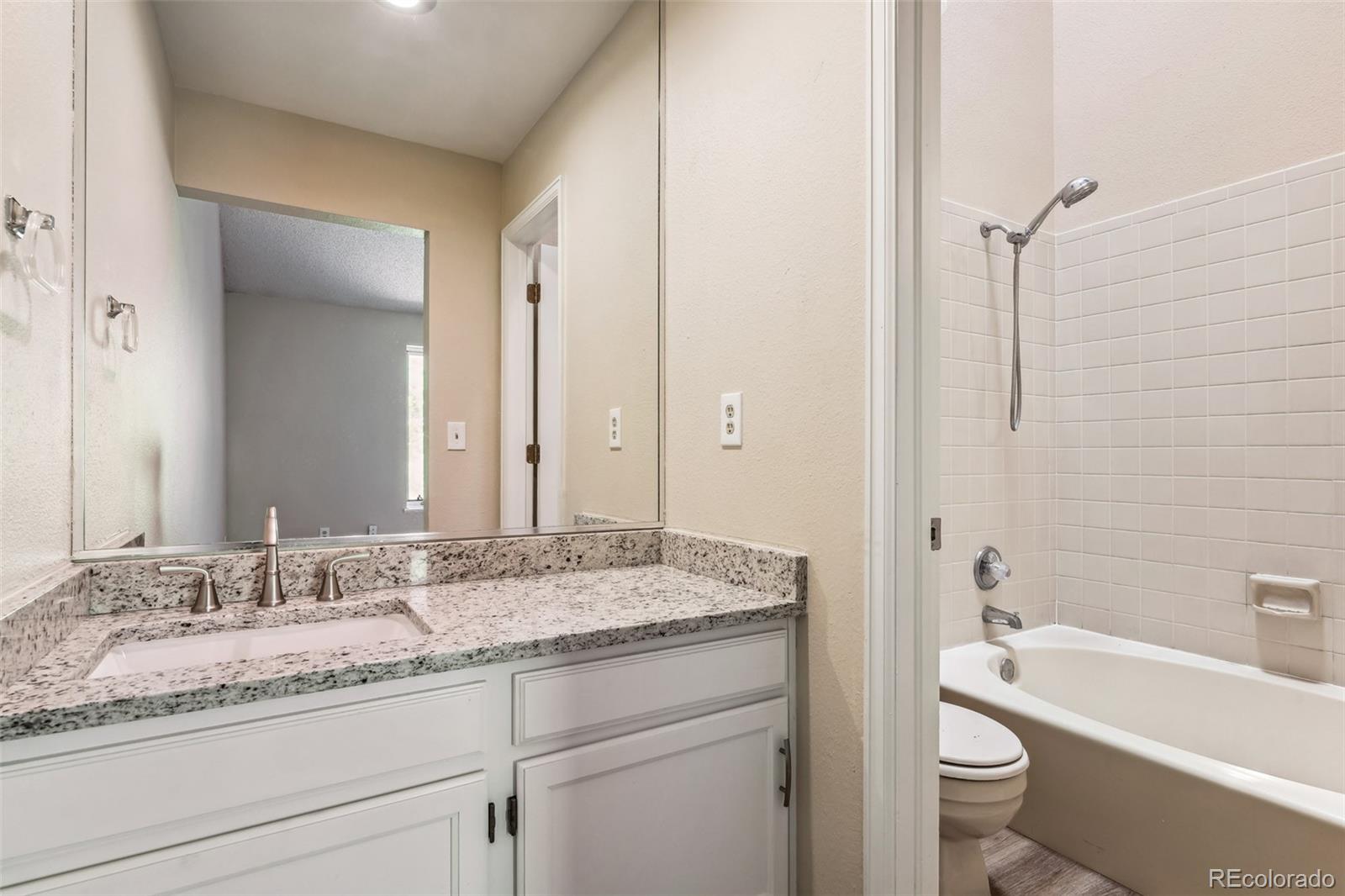 MLS Image #29 for 7651 s cove circle,centennial, Colorado