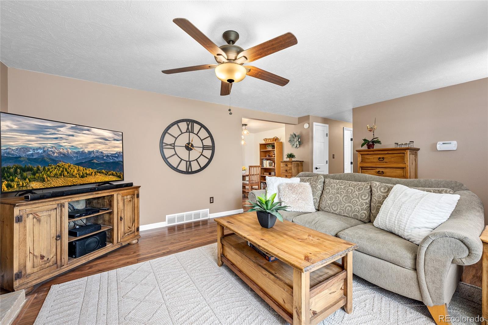 MLS Image #4 for 213 w 50th street,loveland, Colorado