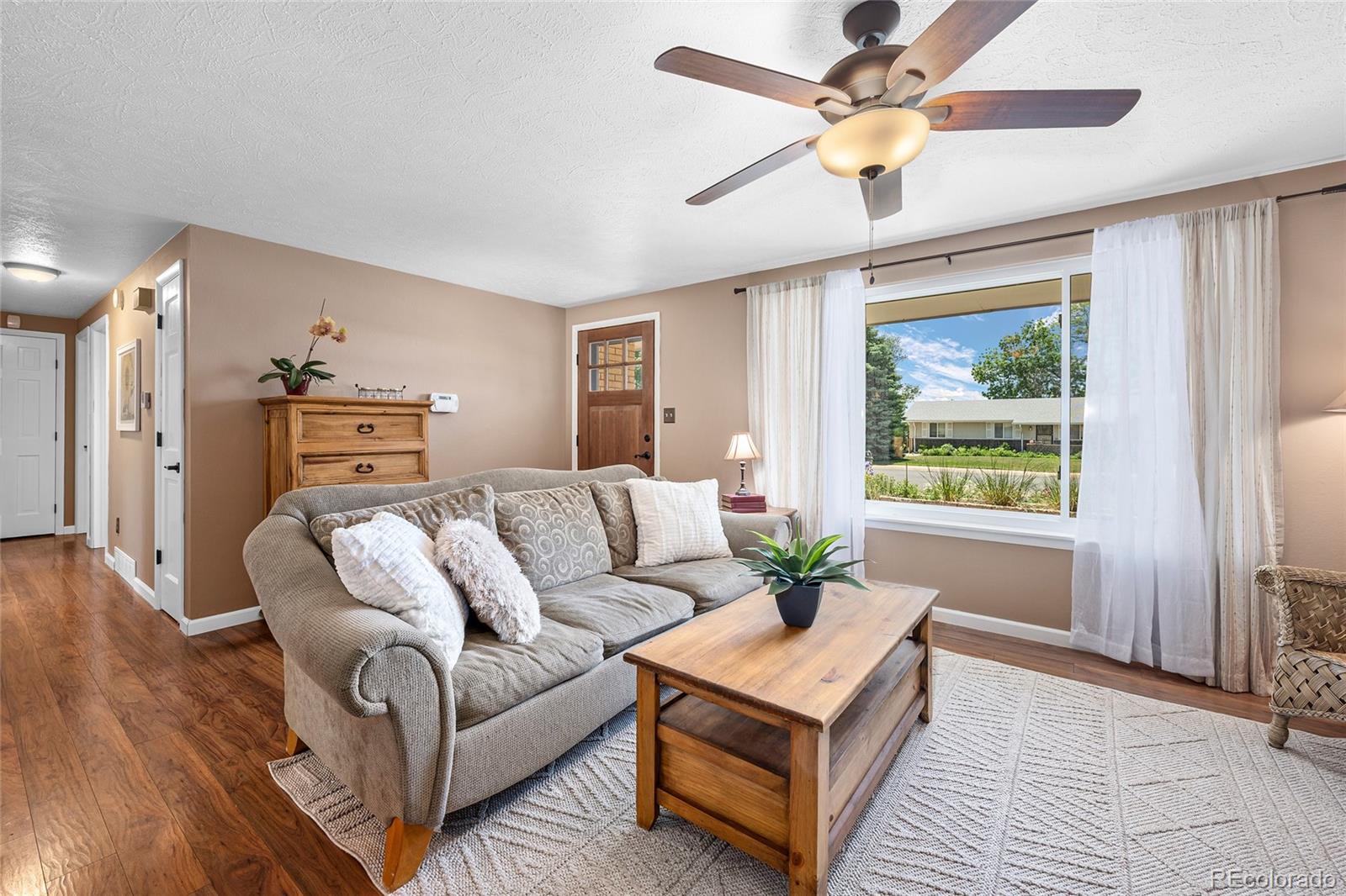 MLS Image #5 for 213 w 50th street,loveland, Colorado