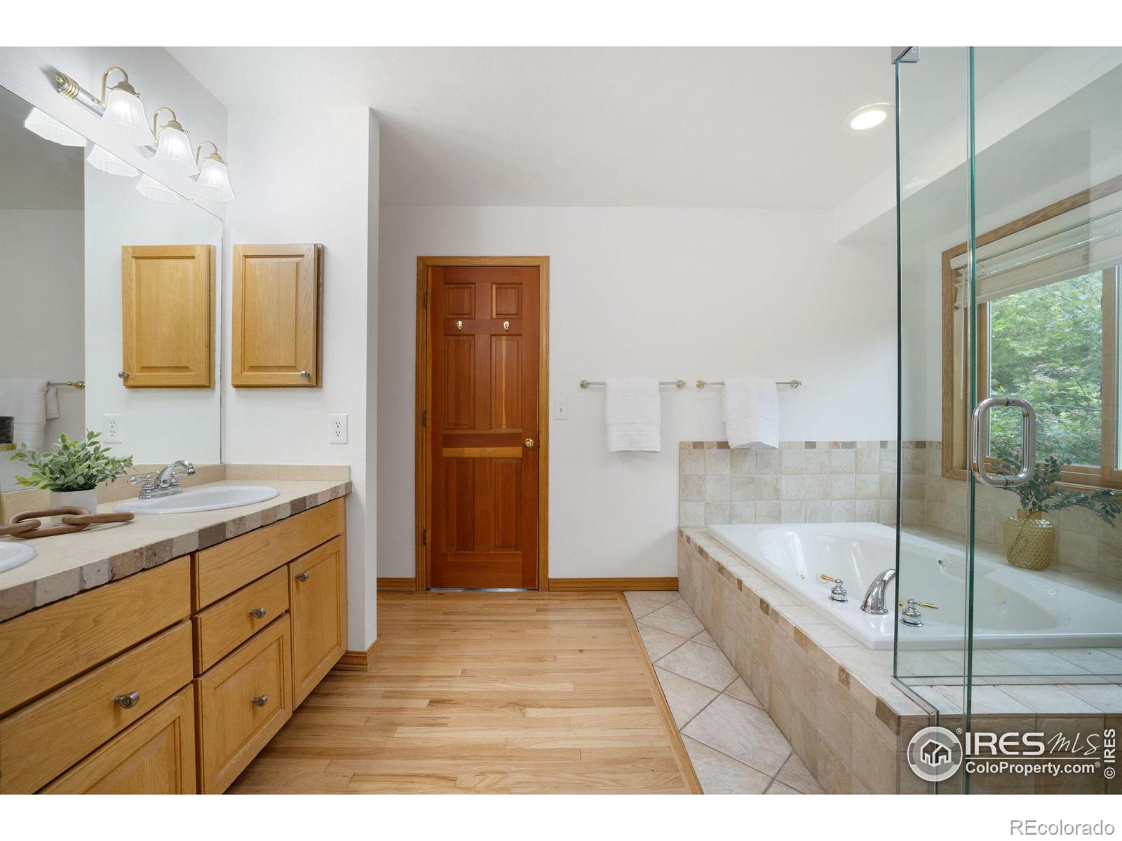 MLS Image #19 for 952  utica circle,boulder, Colorado