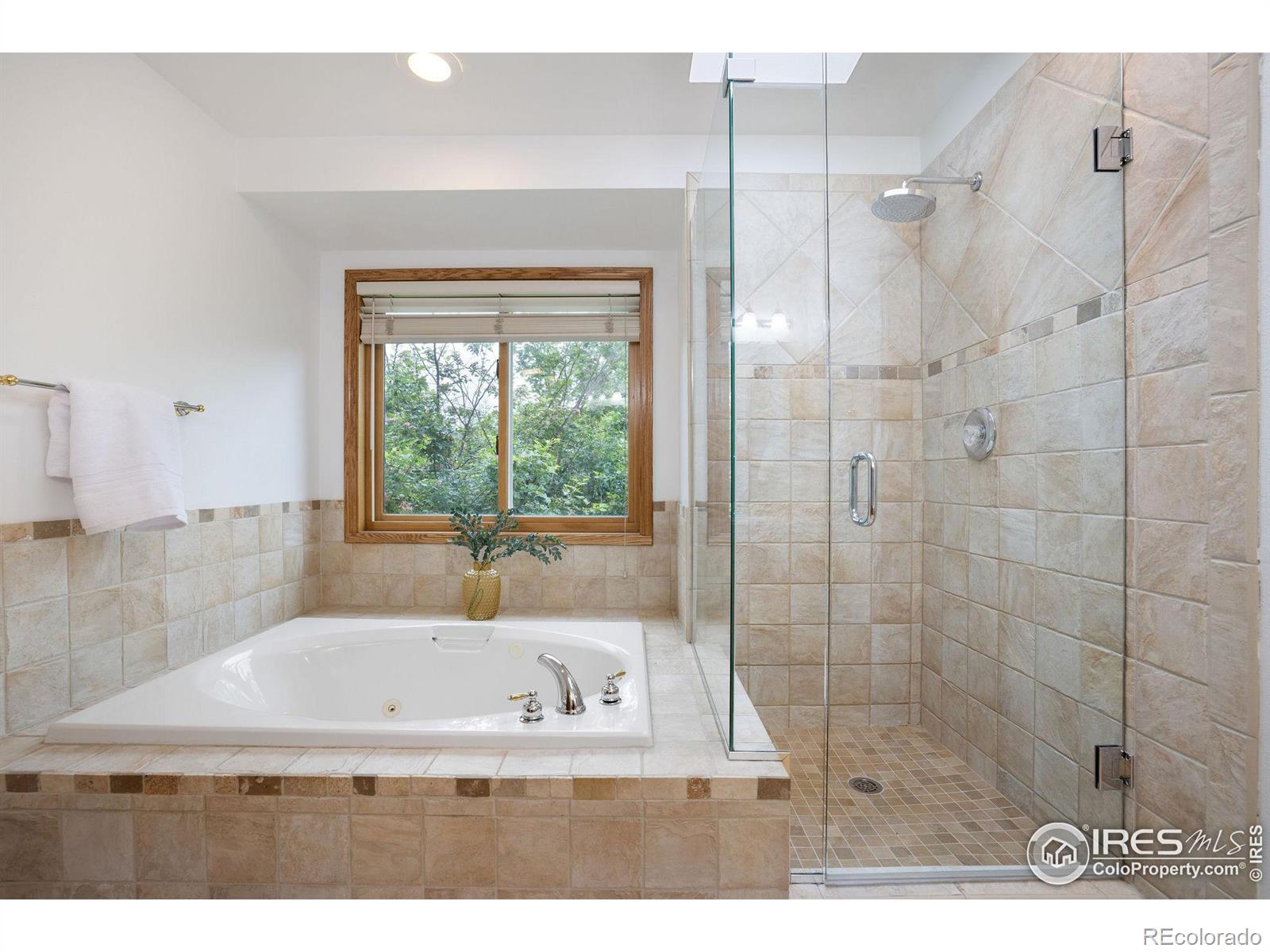 MLS Image #21 for 952  utica circle,boulder, Colorado