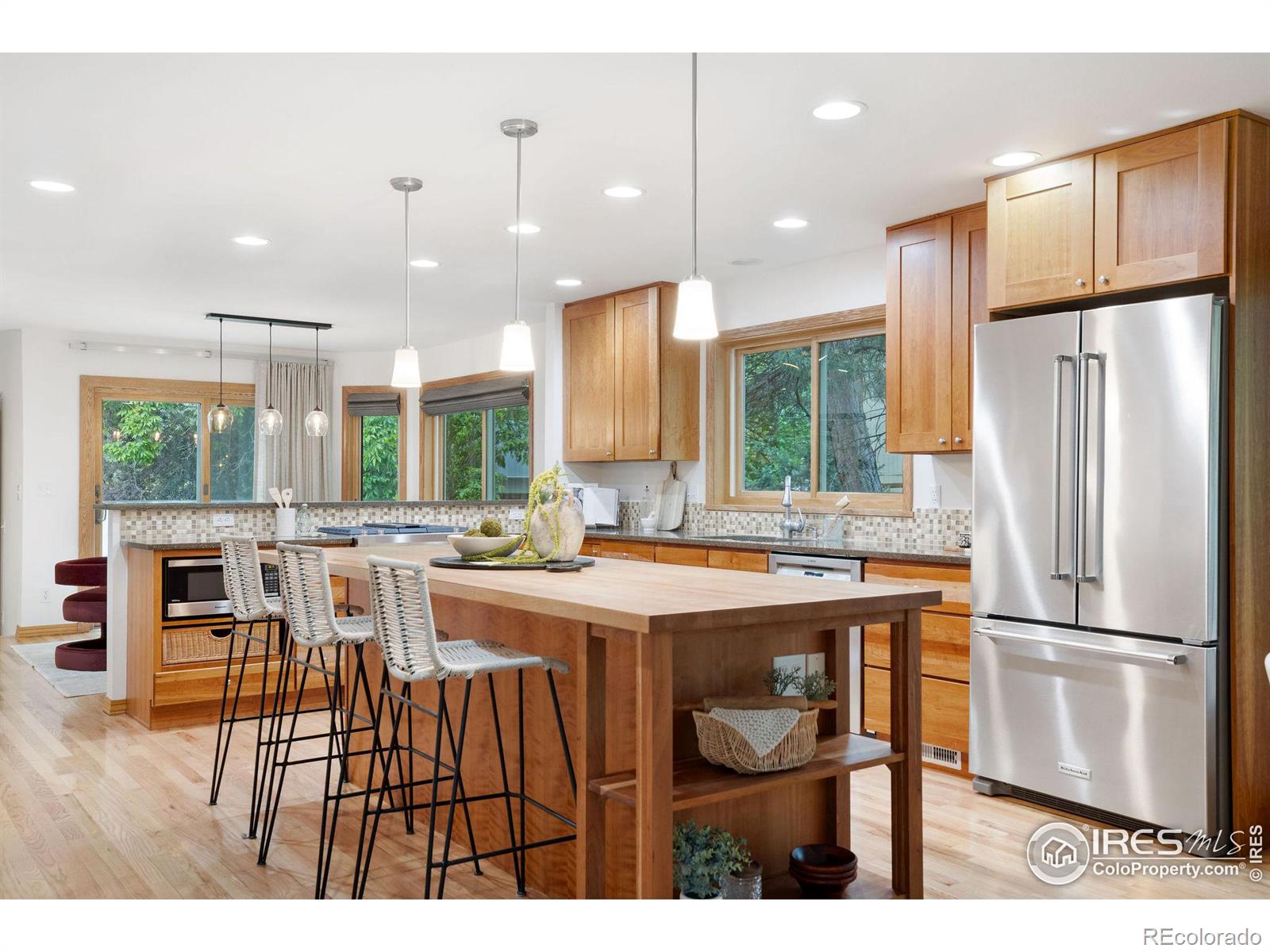 MLS Image #8 for 952  utica circle,boulder, Colorado