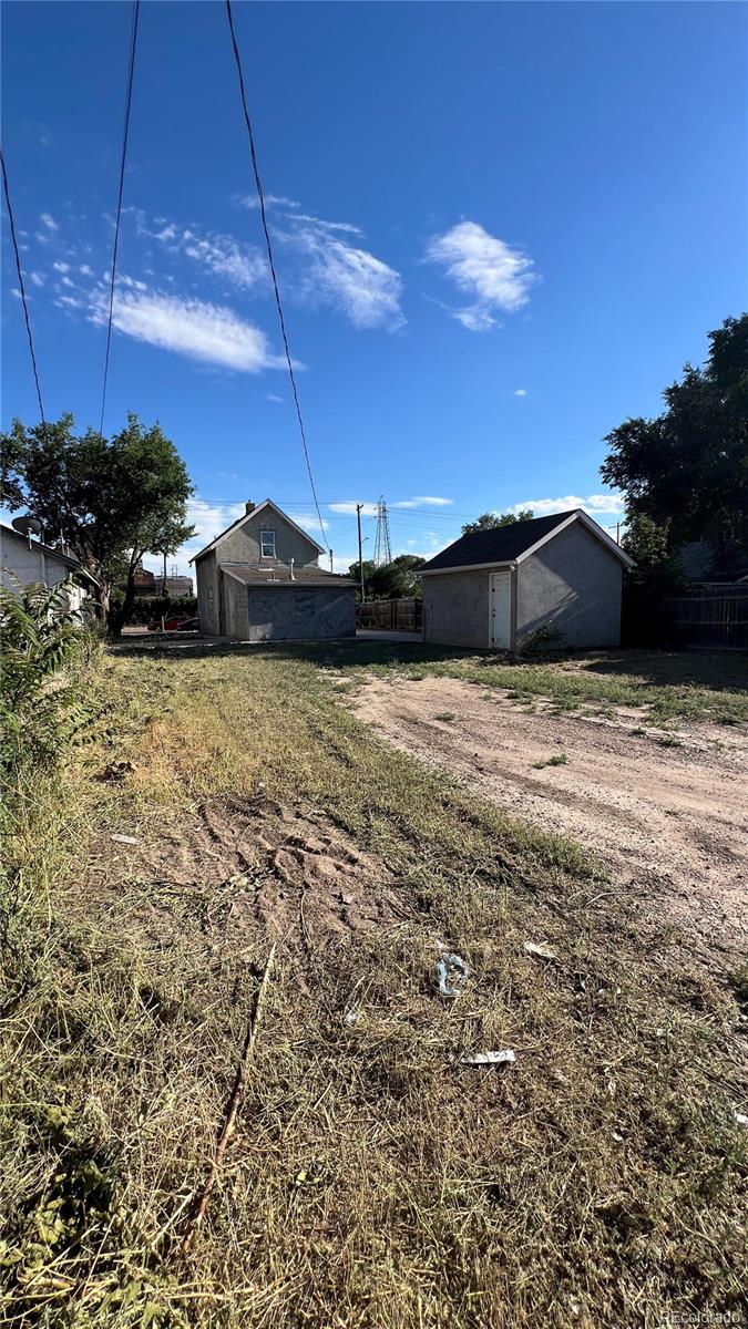 MLS Image #11 for 825 e northern avenue,pueblo, Colorado