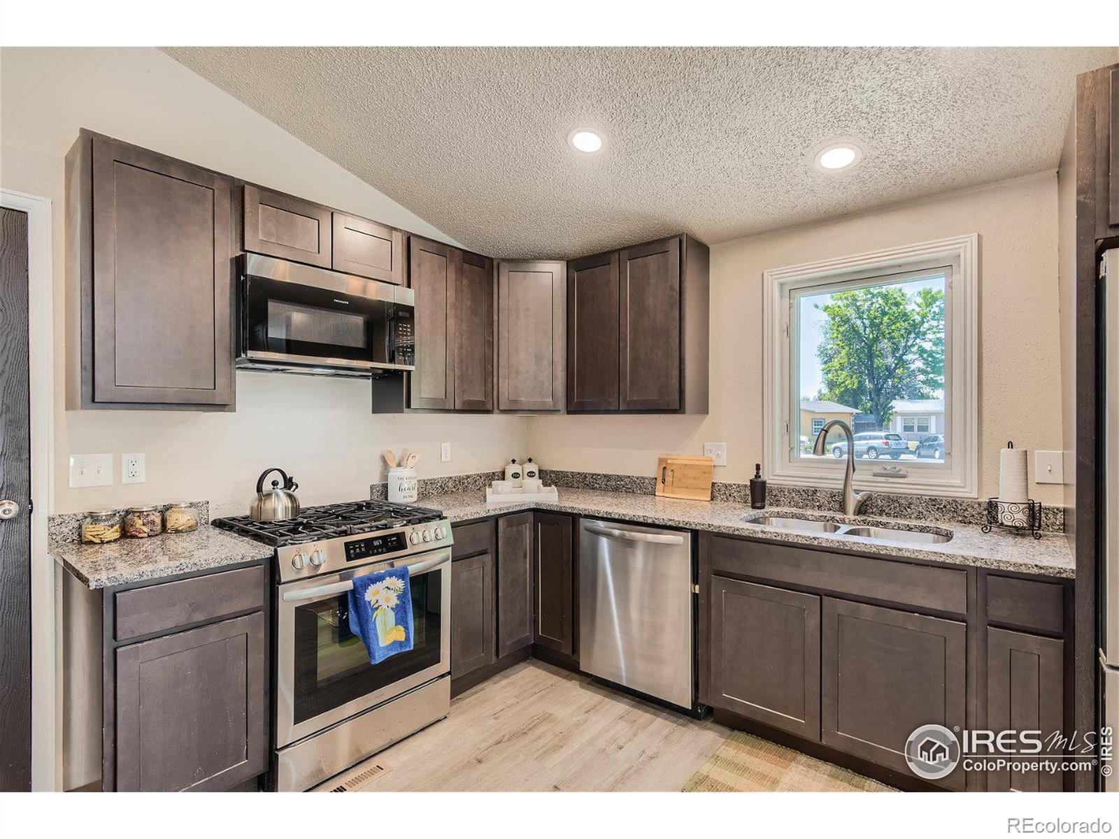 MLS Image #9 for 503  35th st ct,evans, Colorado