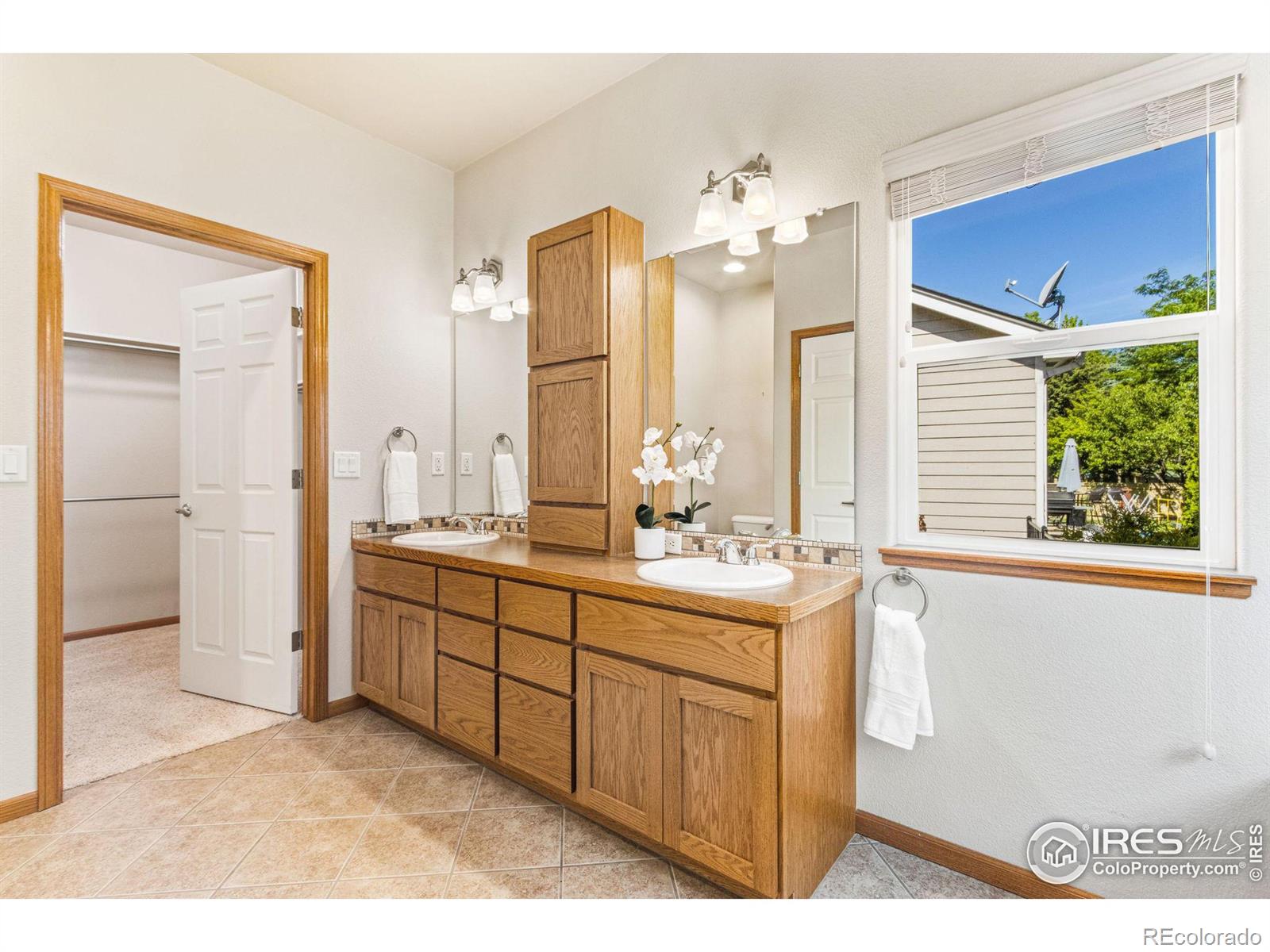 MLS Image #17 for 1915  horseshoe drive,loveland, Colorado