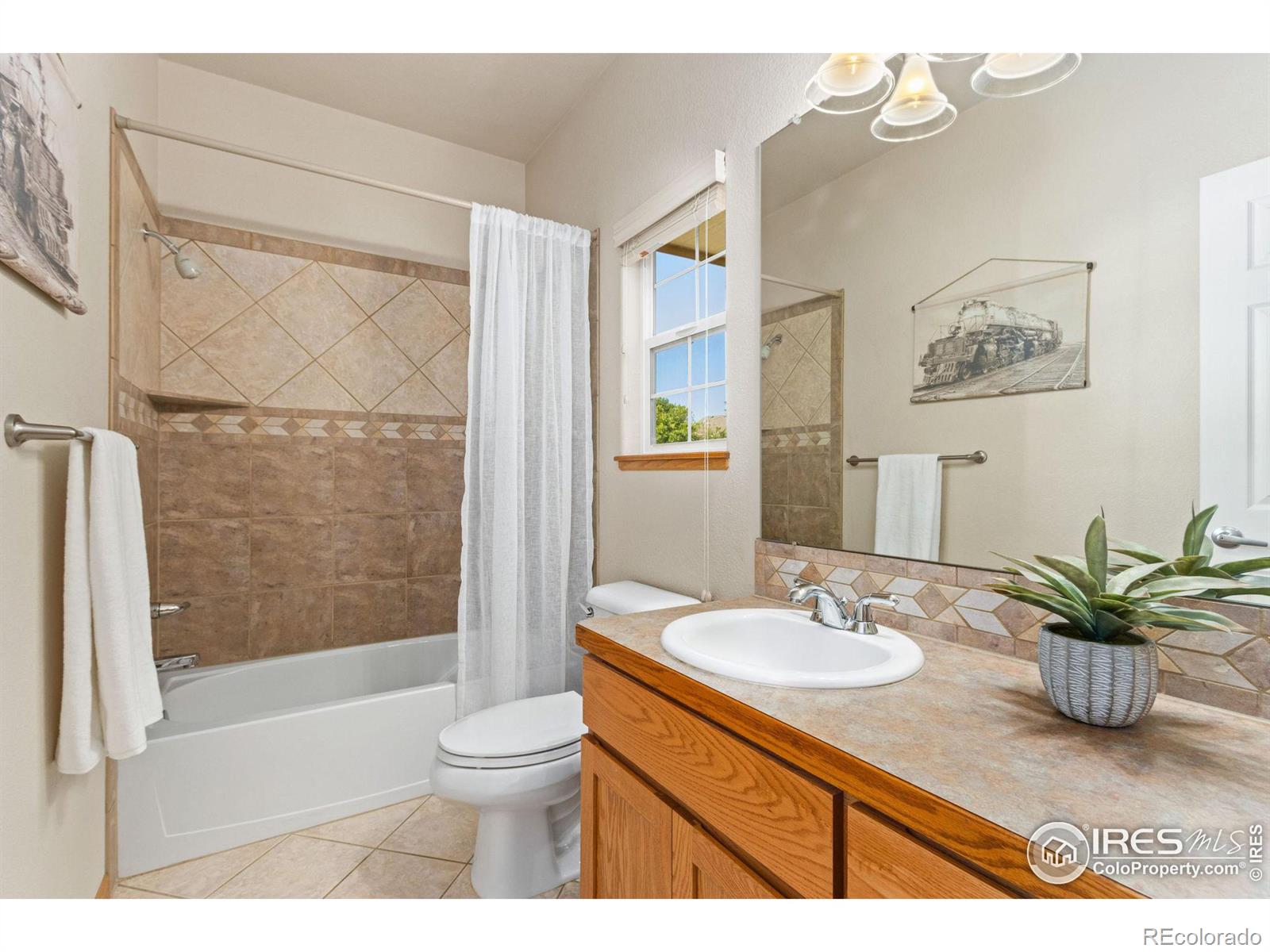 MLS Image #25 for 1915  horseshoe drive,loveland, Colorado