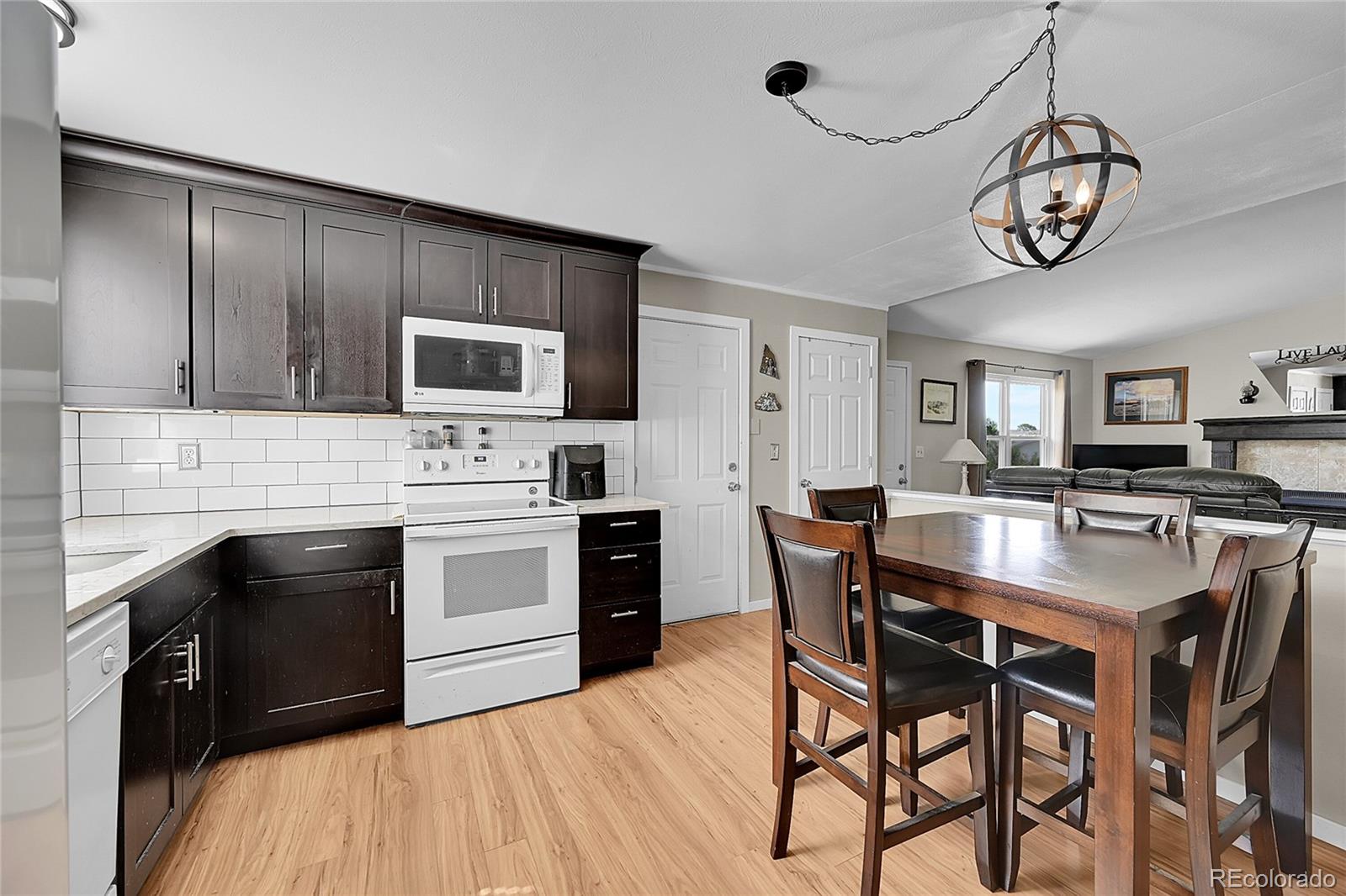 MLS Image #3 for 1444 s cathay way,aurora, Colorado