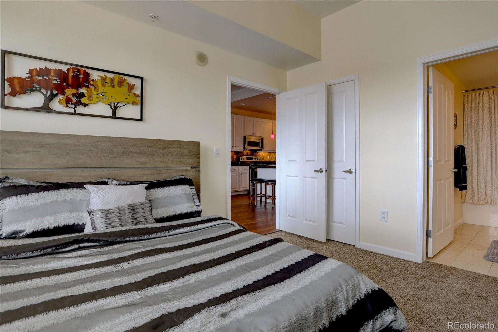 MLS Image #12 for 1950 n logan street 706,denver, Colorado