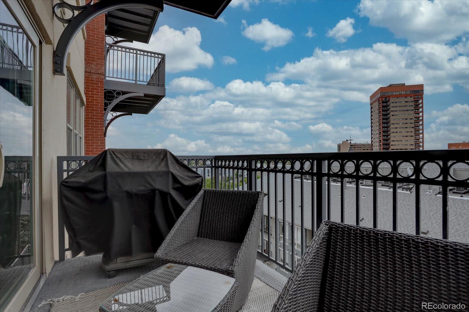 MLS Image #15 for 1950 n logan street 706,denver, Colorado