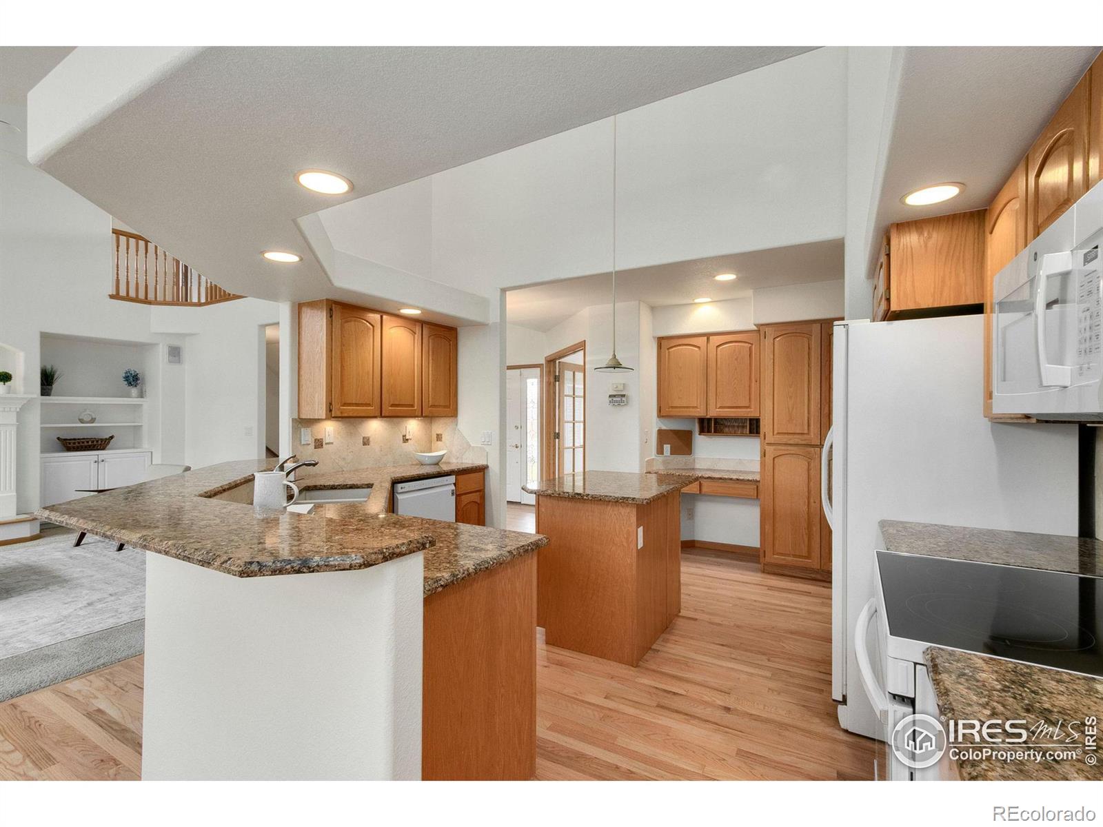 MLS Image #8 for 689  modena court,loveland, Colorado