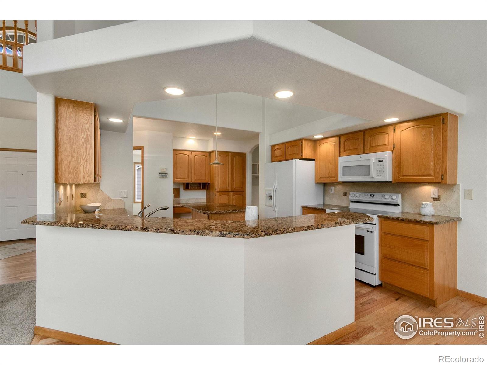 MLS Image #9 for 689  modena court,loveland, Colorado