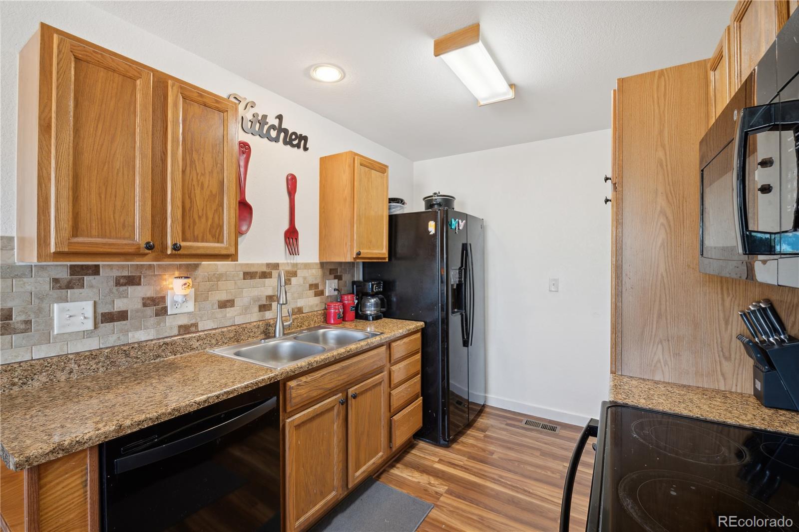 MLS Image #6 for 2214  a street road,greeley, Colorado