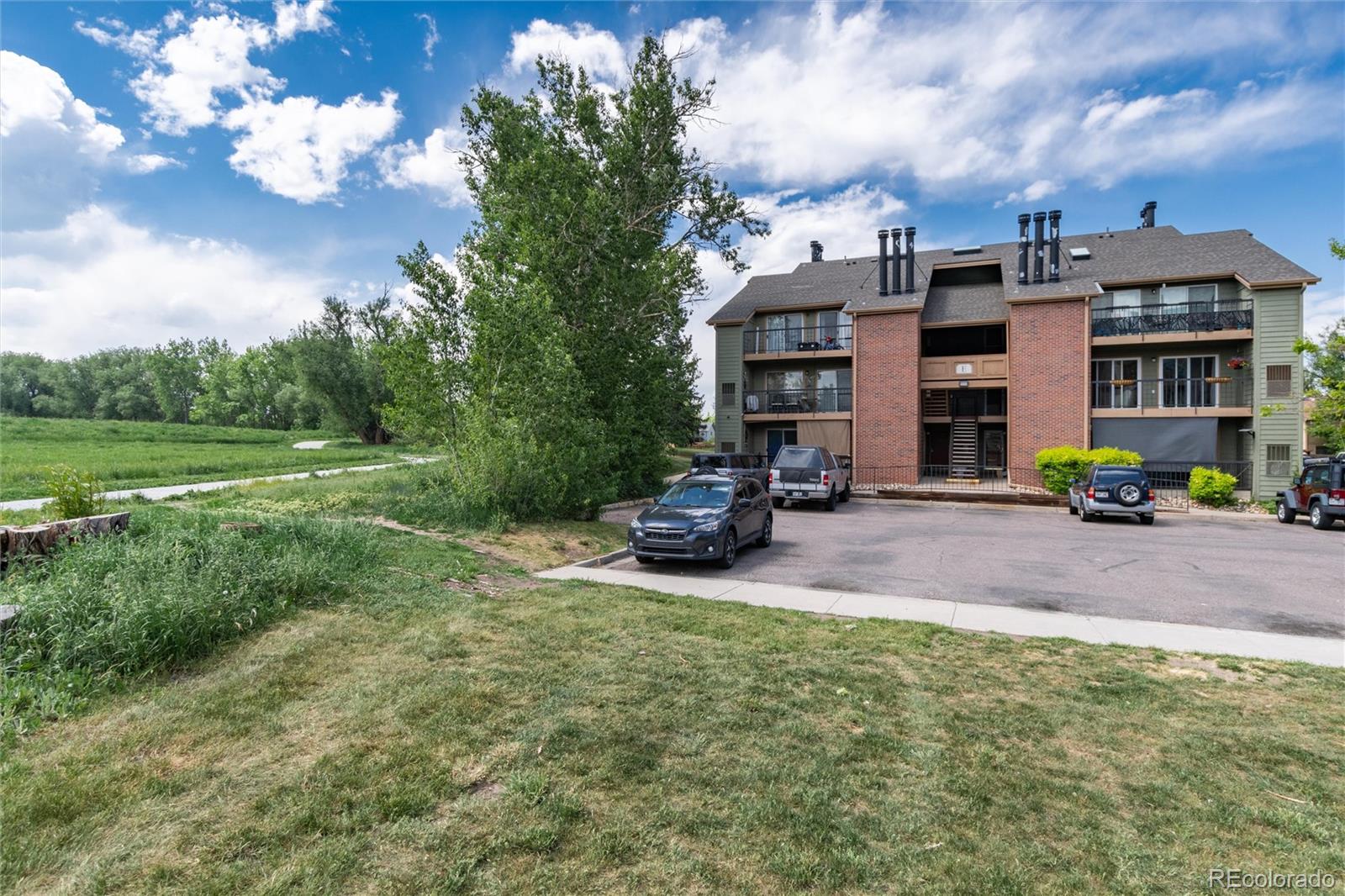 MLS Image #2 for 4899 s dudley street,littleton, Colorado