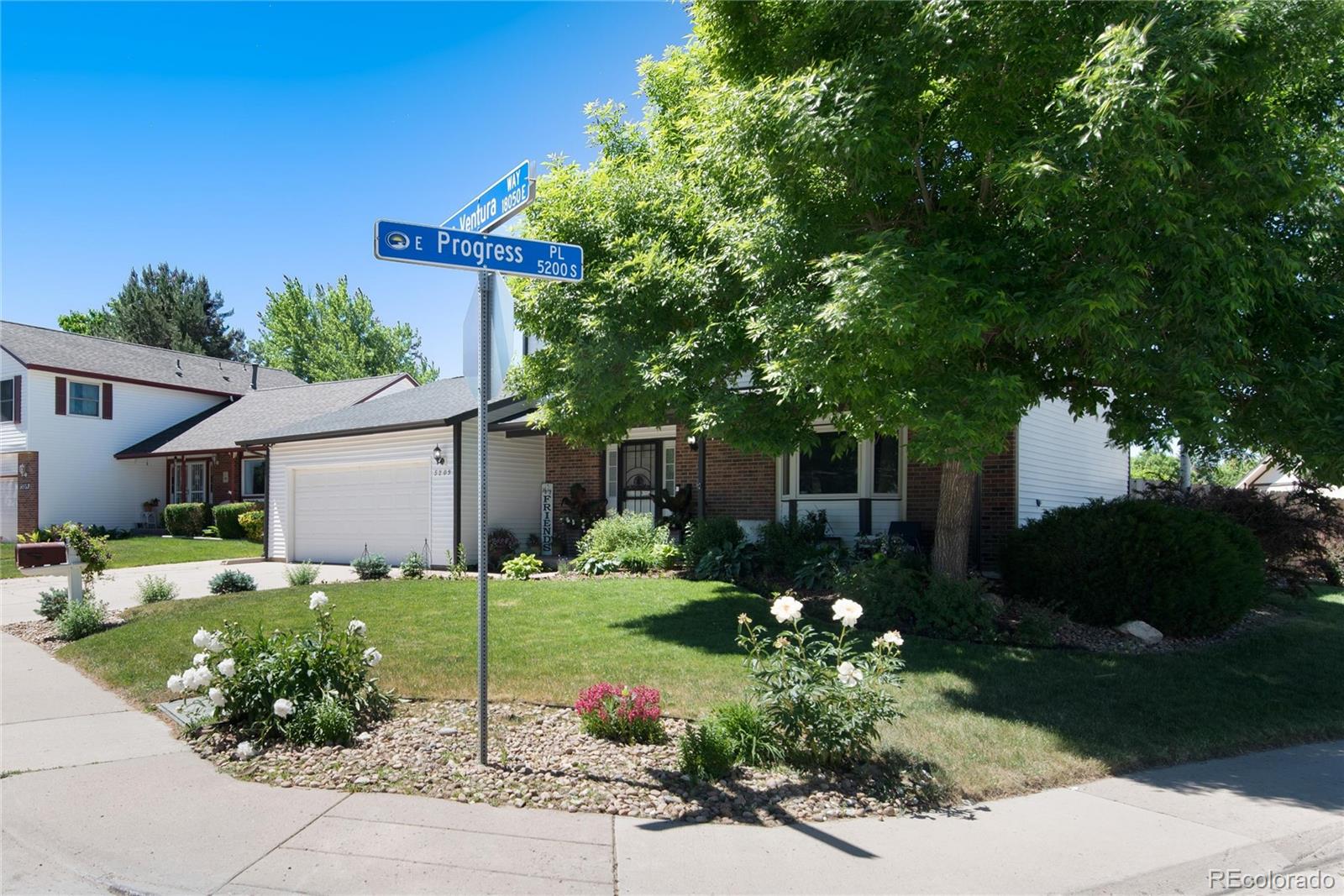 MLS Image #3 for 5209 s ventura way,centennial, Colorado