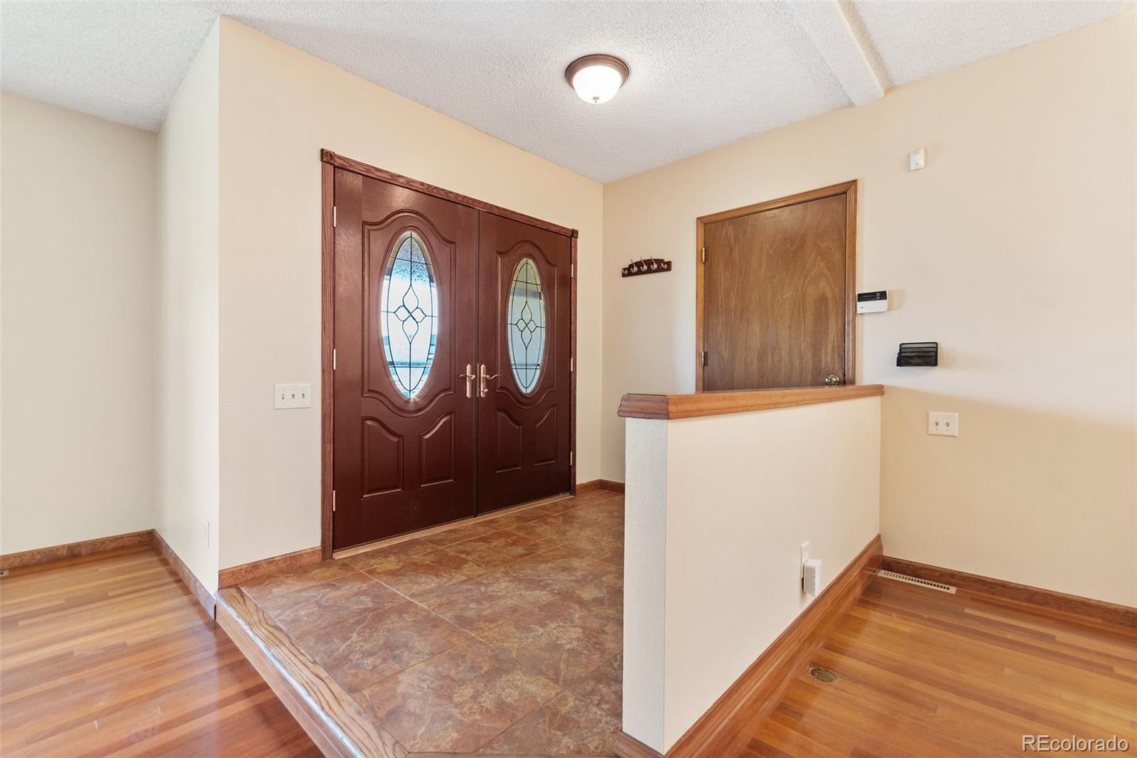 MLS Image #5 for 19252 e 46th avenue,denver, Colorado