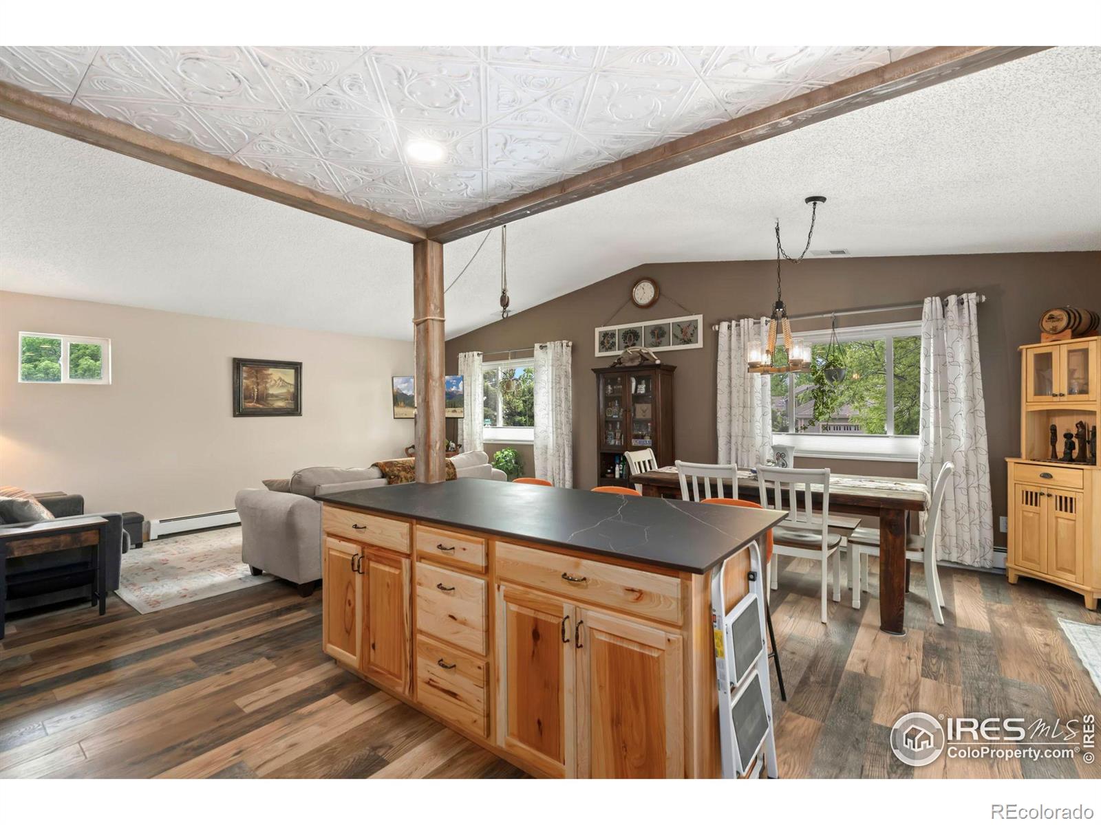 MLS Image #9 for 2731 w 28th street,loveland, Colorado