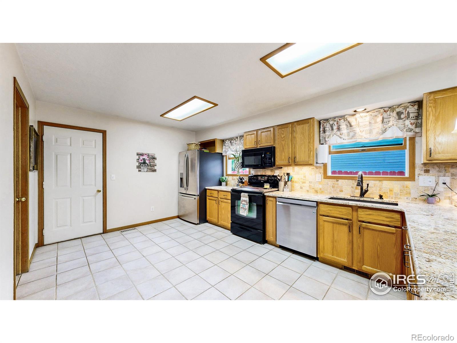 MLS Image #7 for 301 n 44th ave ct,greeley, Colorado