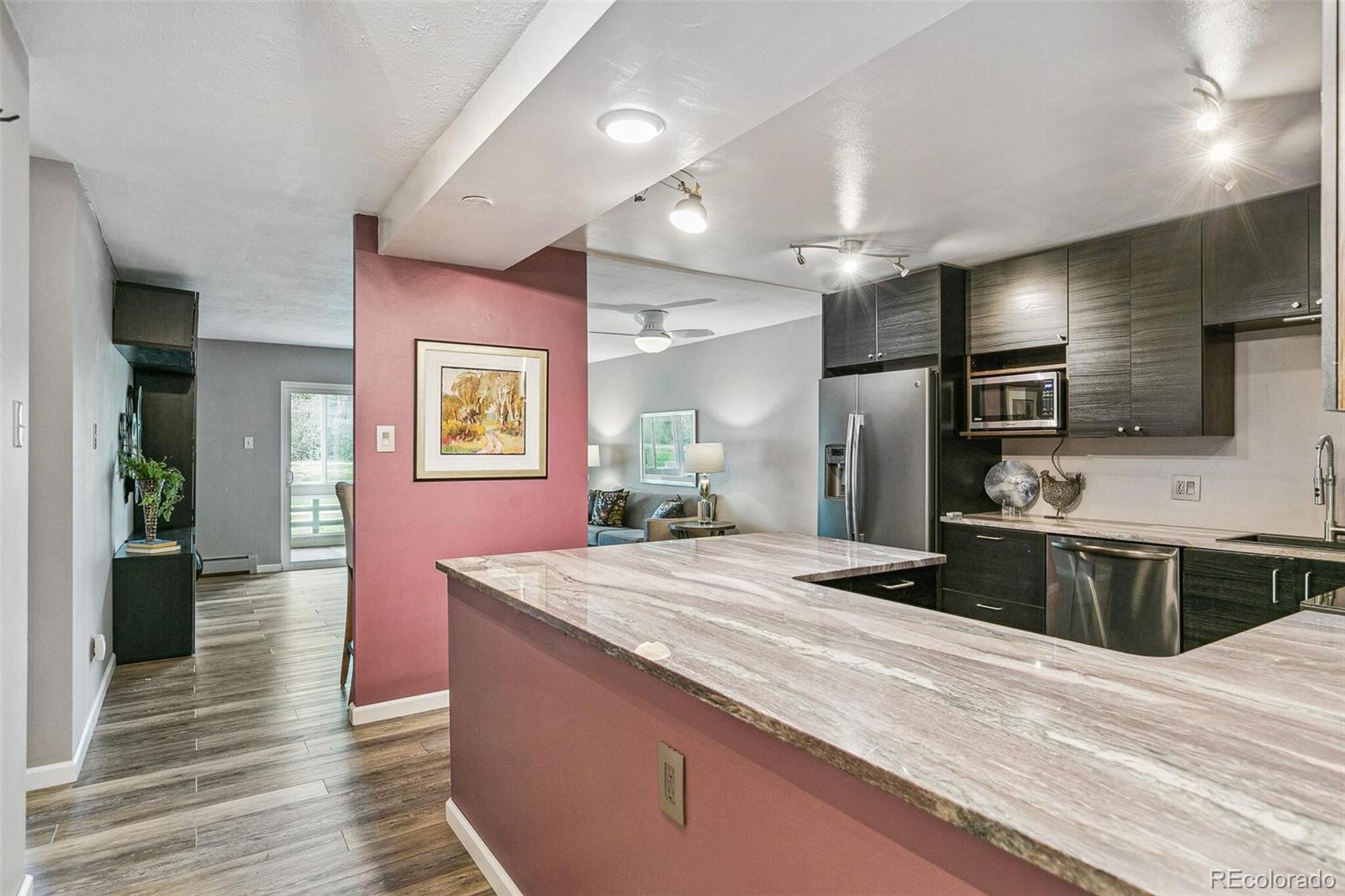 MLS Image #12 for 745 s alton way,denver, Colorado