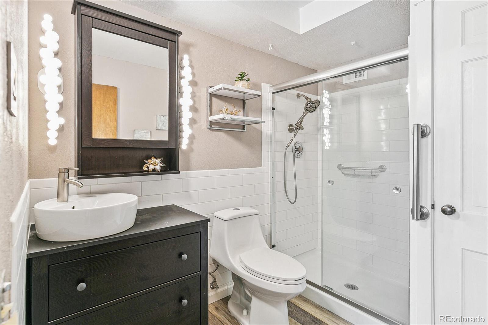 MLS Image #16 for 745 s alton way,denver, Colorado