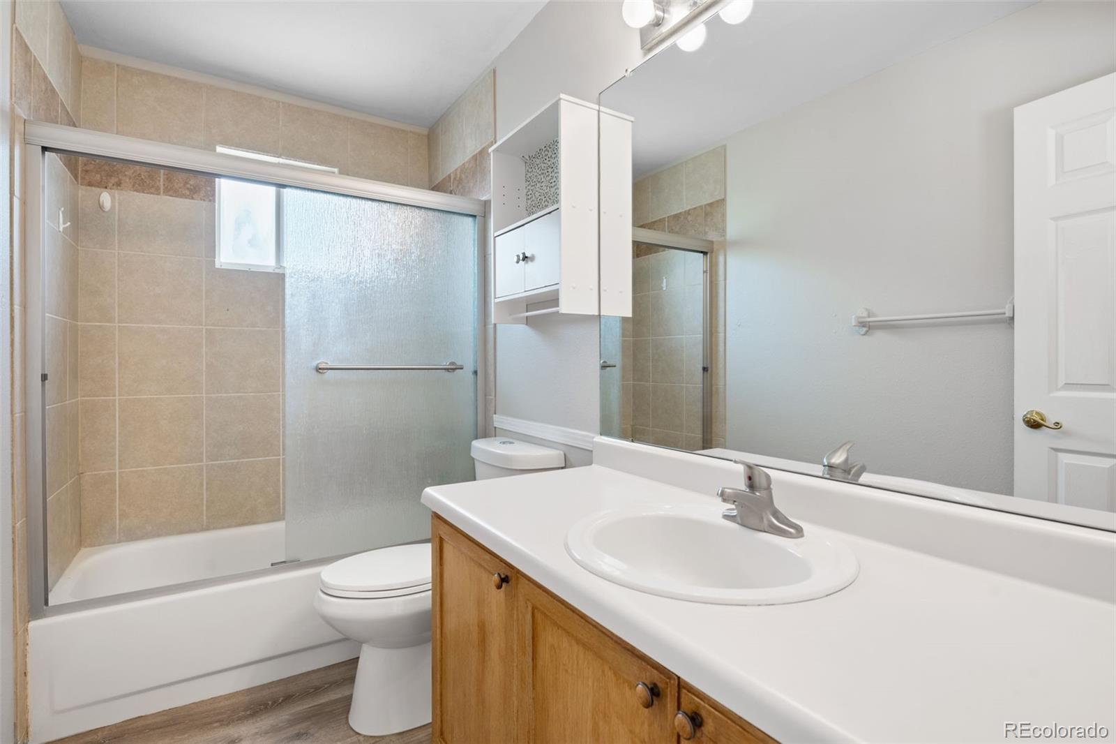 MLS Image #16 for 5315  deephaven court,denver, Colorado