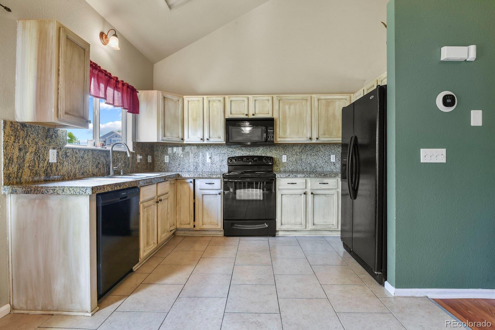 MLS Image #10 for 4276 e bennington avenue,castle rock, Colorado