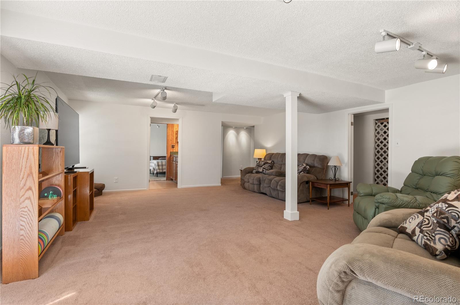 MLS Image #19 for 10003 w geddes place,littleton, Colorado