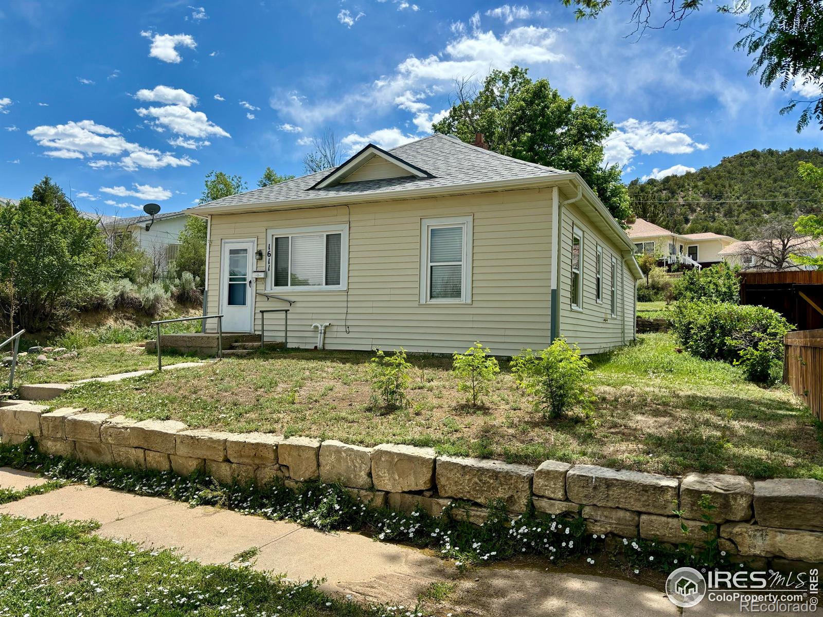 MLS Image #0 for 1611  pinon street,trinidad, Colorado