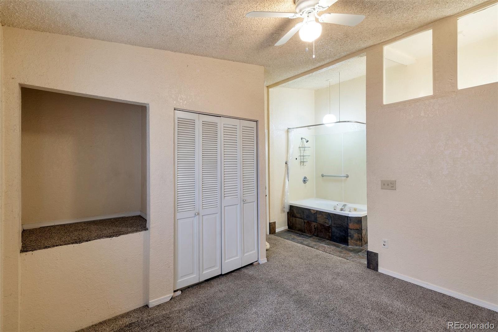 MLS Image #13 for 2630 s federal boulevard,denver, Colorado