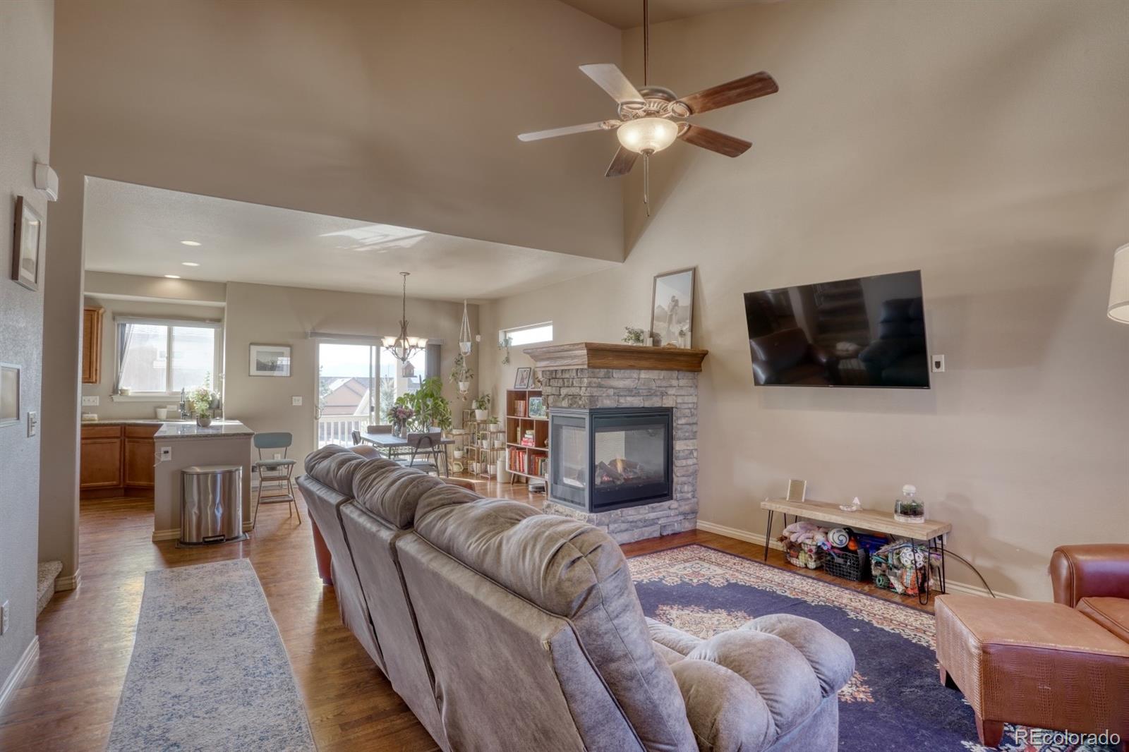 MLS Image #4 for 5430  majestic drive,colorado springs, Colorado