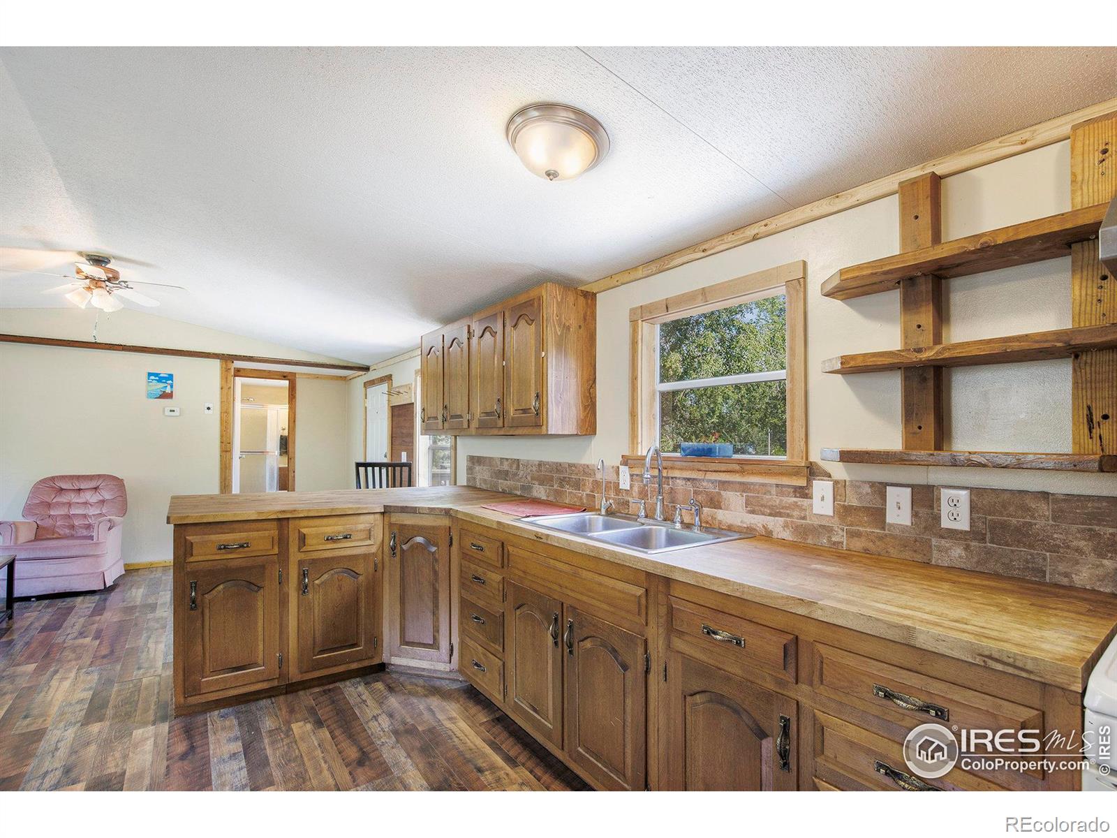 MLS Image #5 for 3916  yosemite drive,greeley, Colorado