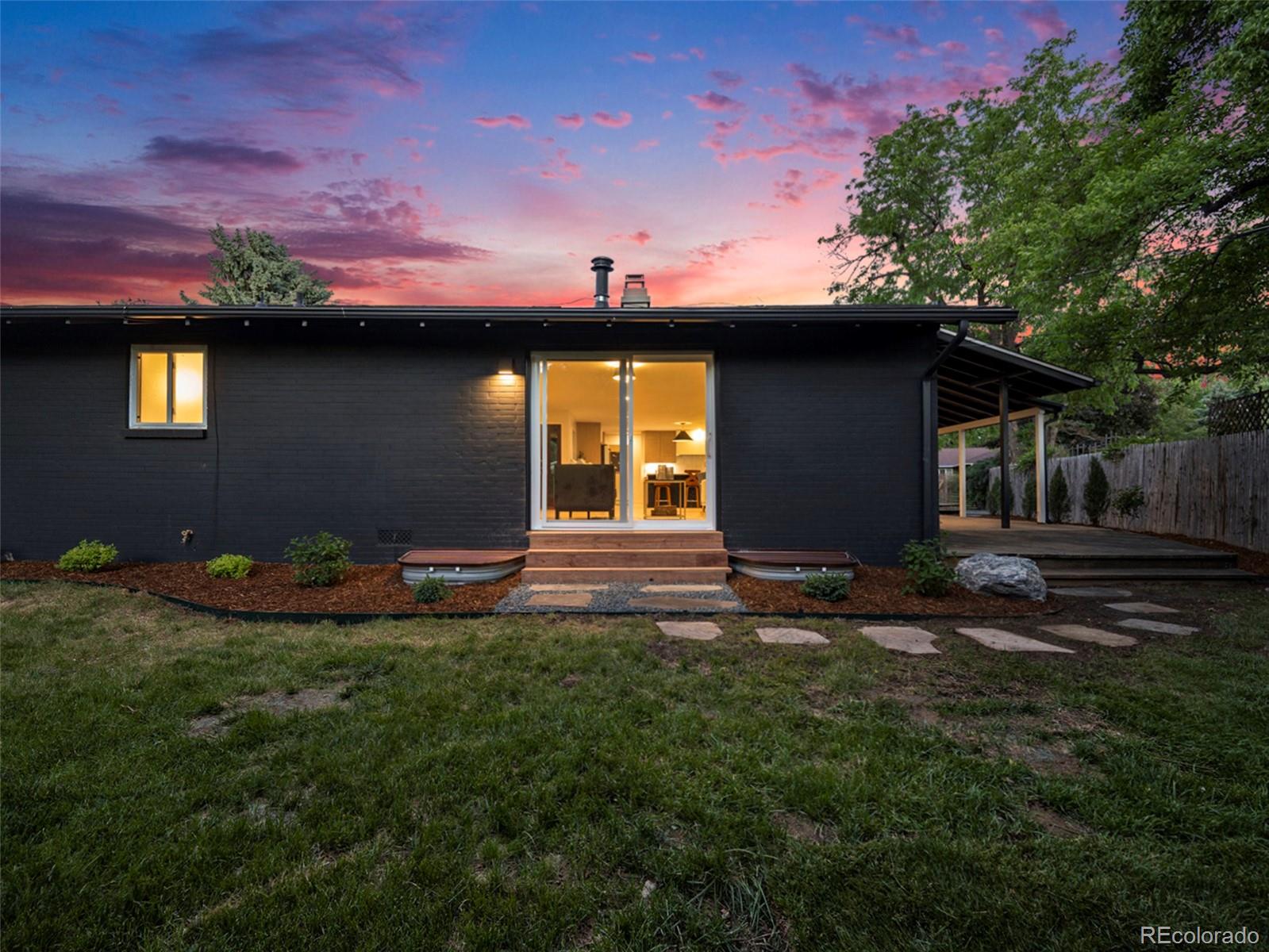 MLS Image #33 for 5565 e lehigh avenue,denver, Colorado