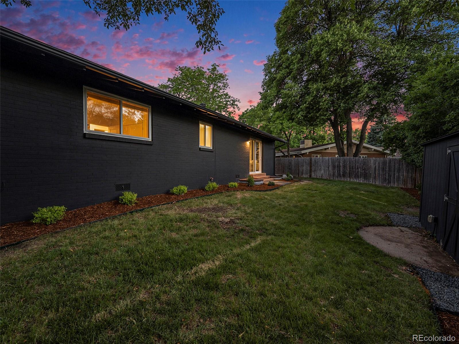 MLS Image #37 for 5565 e lehigh avenue,denver, Colorado