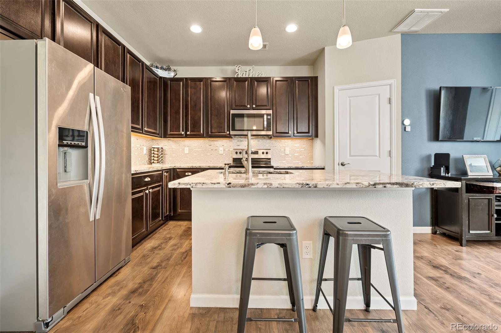 MLS Image #5 for 15526 w 64th loop,arvada, Colorado