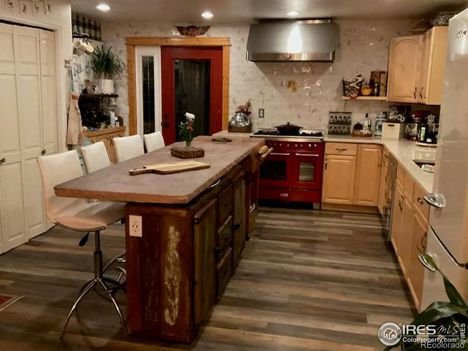 MLS Image #13 for 19617 n saint vrain drive,lyons, Colorado