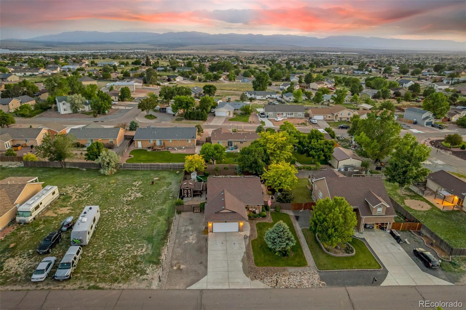 MLS Image #4 for 693 s fleming drive,pueblo west, Colorado