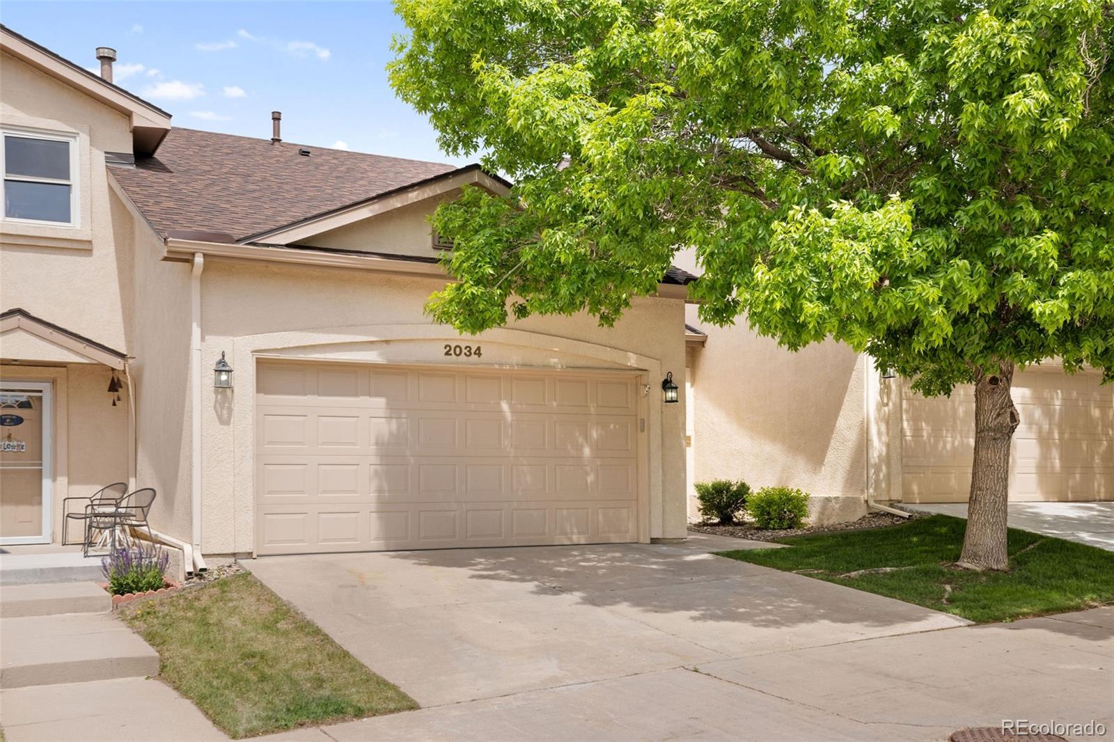 MLS Image #2 for 2034  summerset drive,colorado springs, Colorado