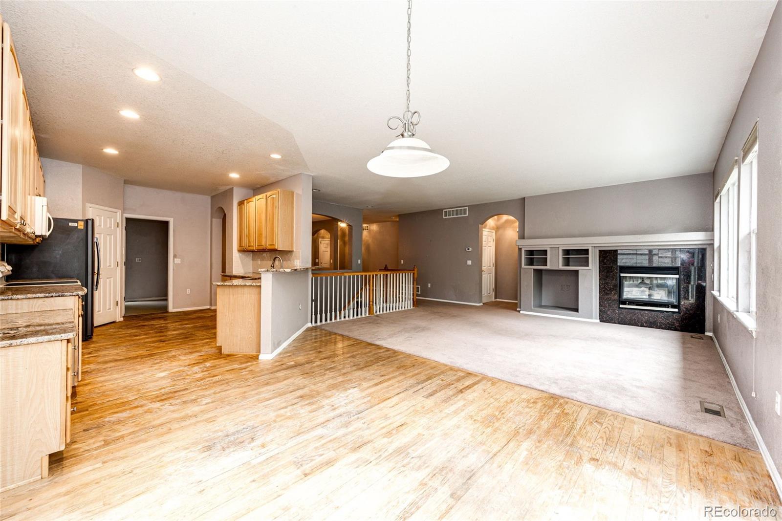 MLS Image #18 for 22672 e long drive,aurora, Colorado