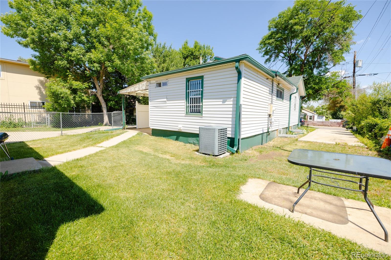 MLS Image #12 for 2440 w amherst avenue,denver, Colorado