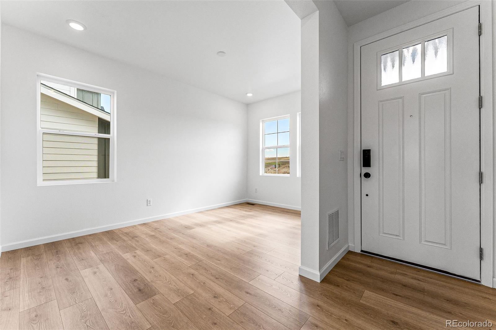MLS Image #10 for 16451 w 93rd avenue,arvada, Colorado